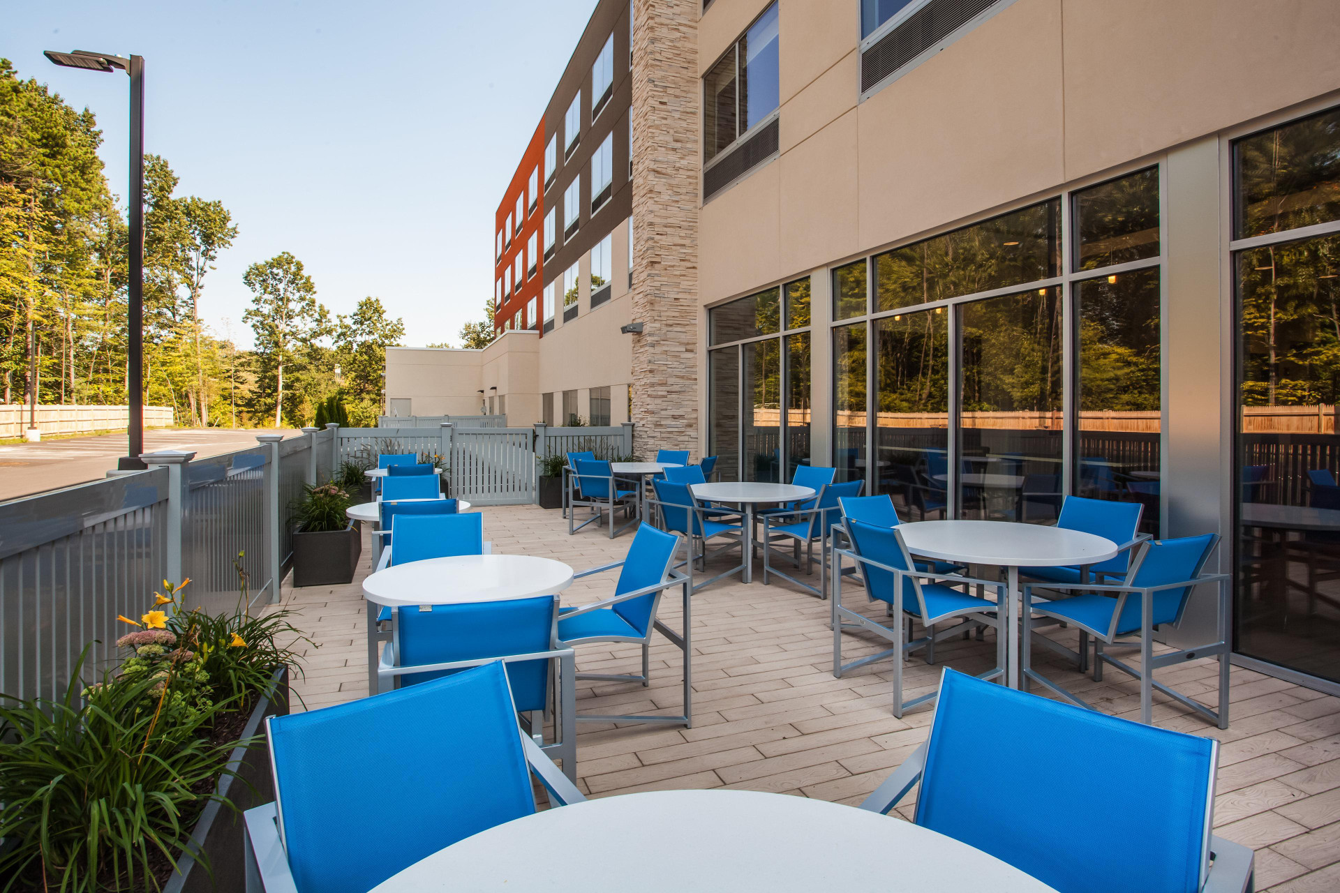 Vista Exterior Holiday Inn Express Queensbury - Lake George Area by IHG