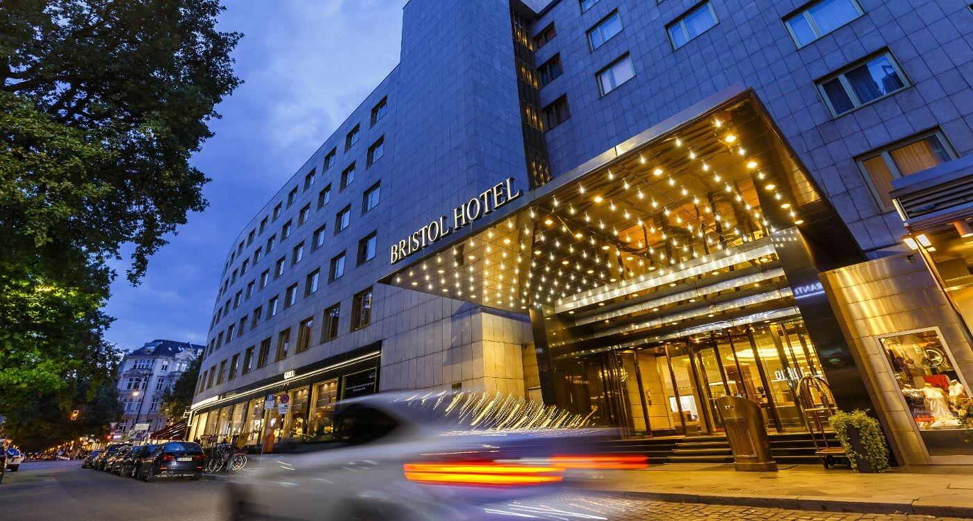 Vista Exterior Hotel Bristol Berlin