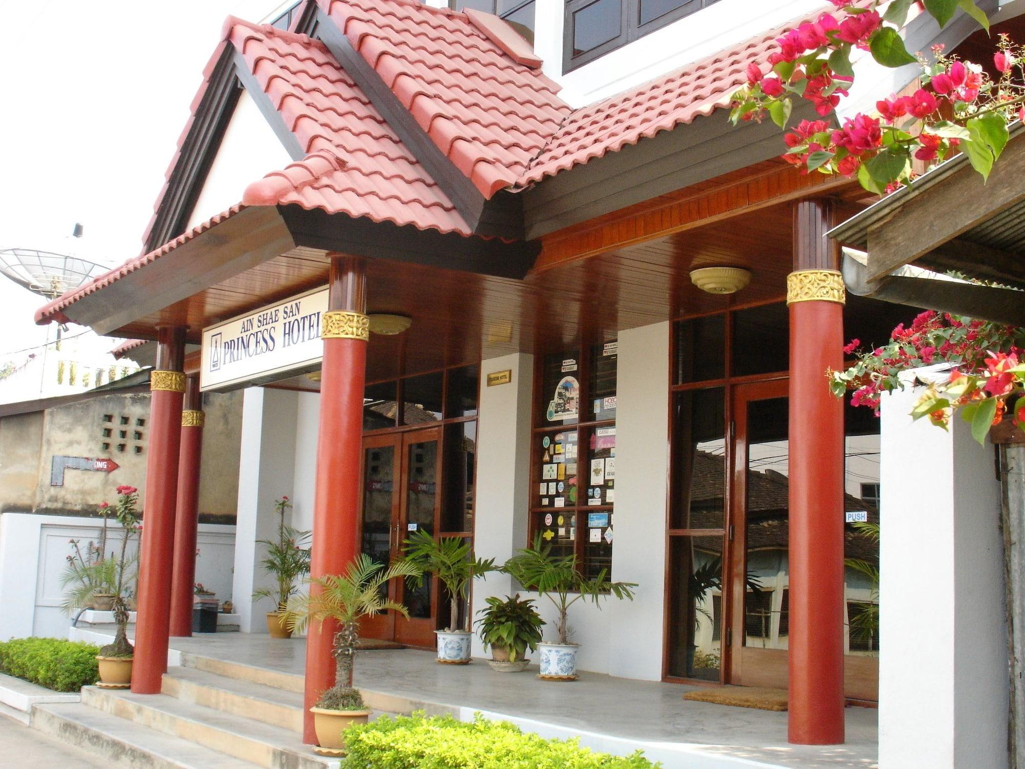 Vista Exterior Princess Hotel