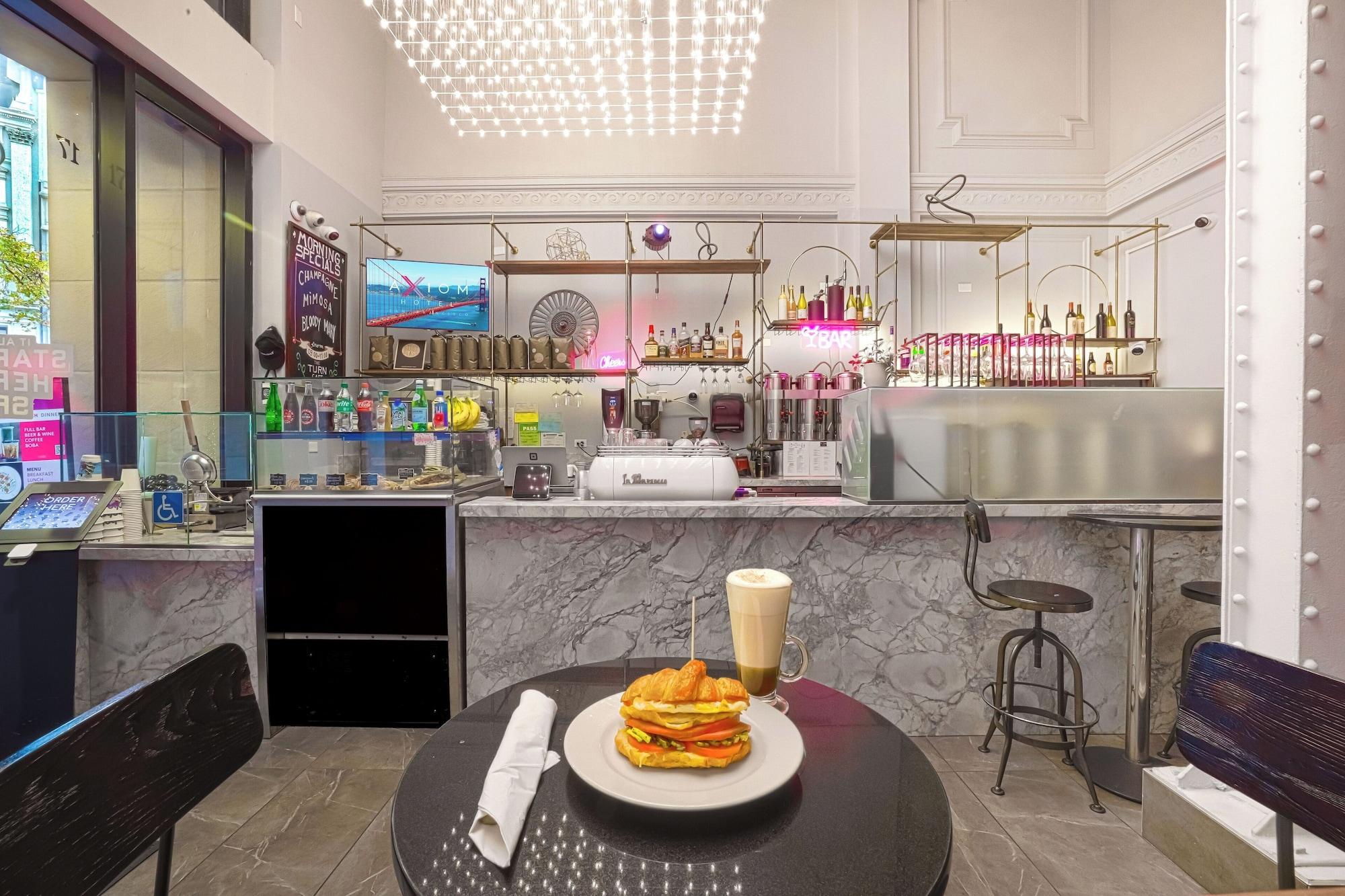 Restaurant Axiom Hotel