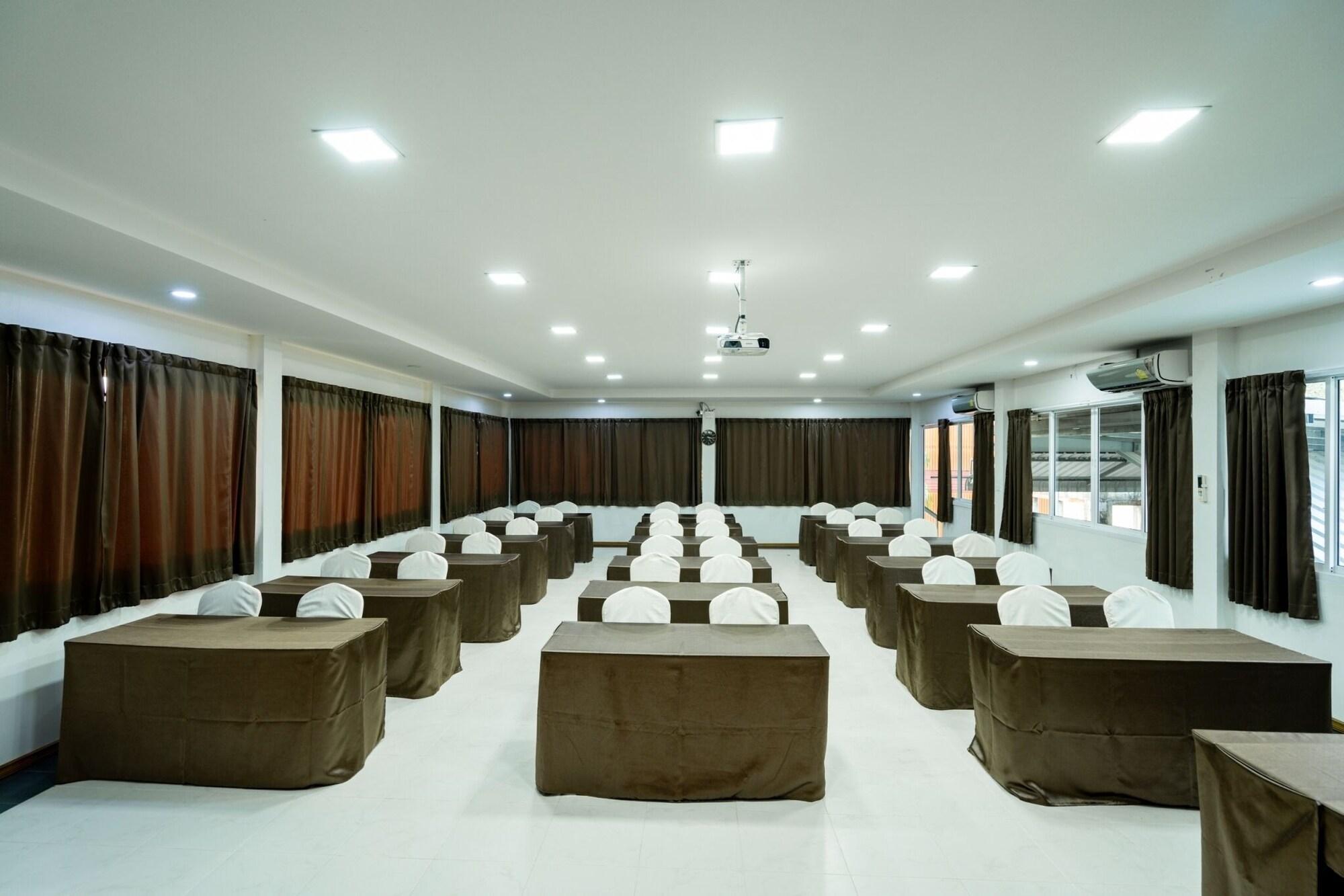 Sala de Reuniones Lamphurai Riverside Resort and Spa