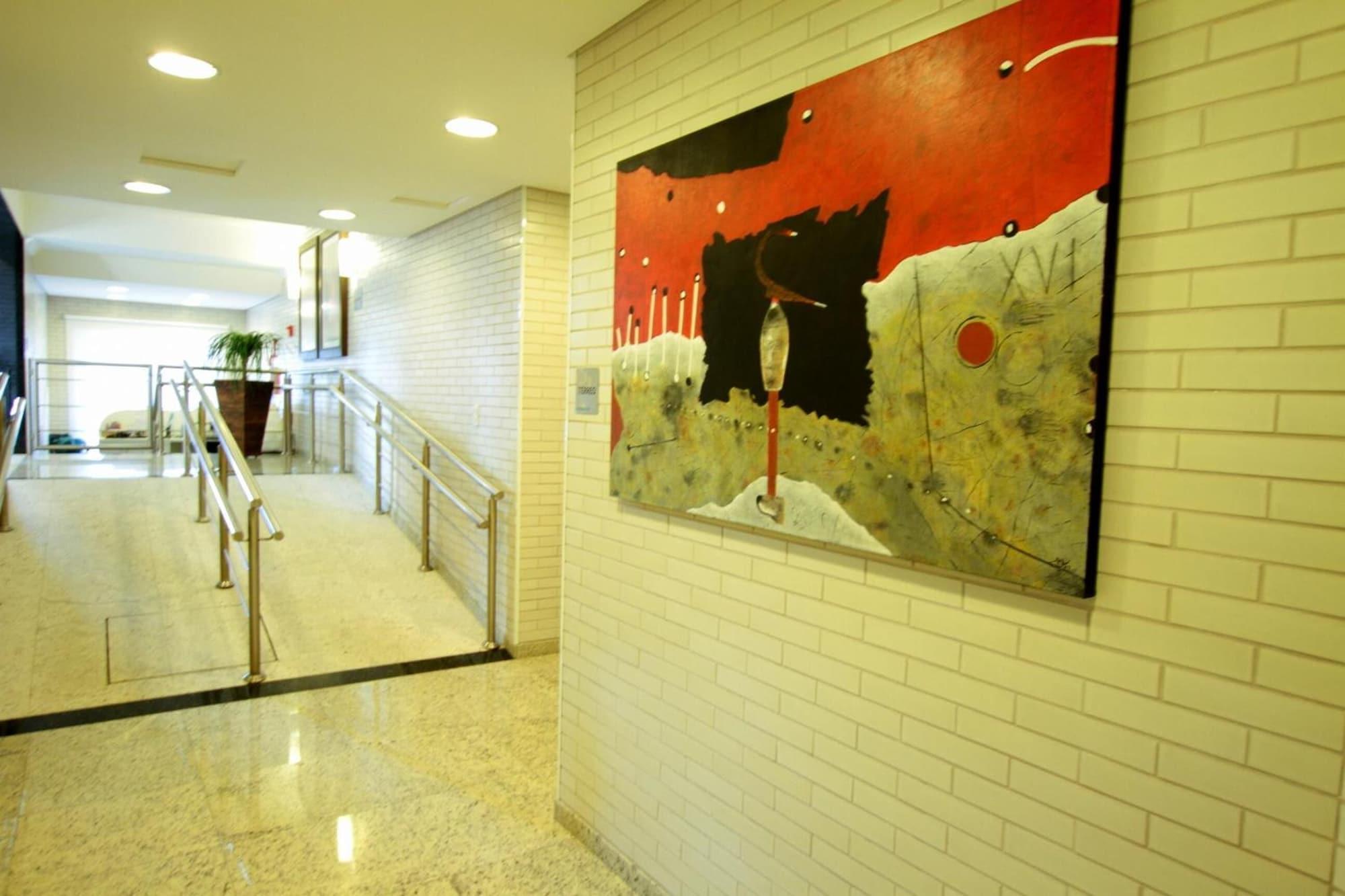 Vista Lobby Hotel Confiance Prime Batel