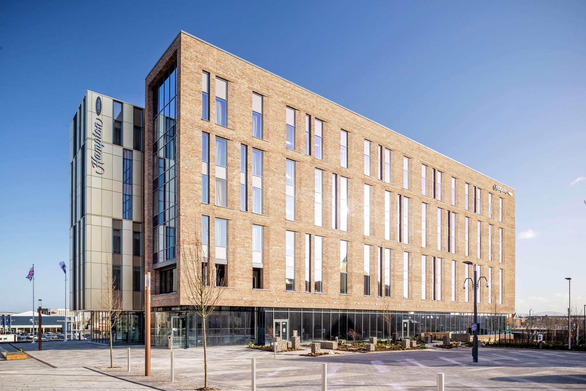 Vista Exterior Hampton by Hilton Stockton on Tees