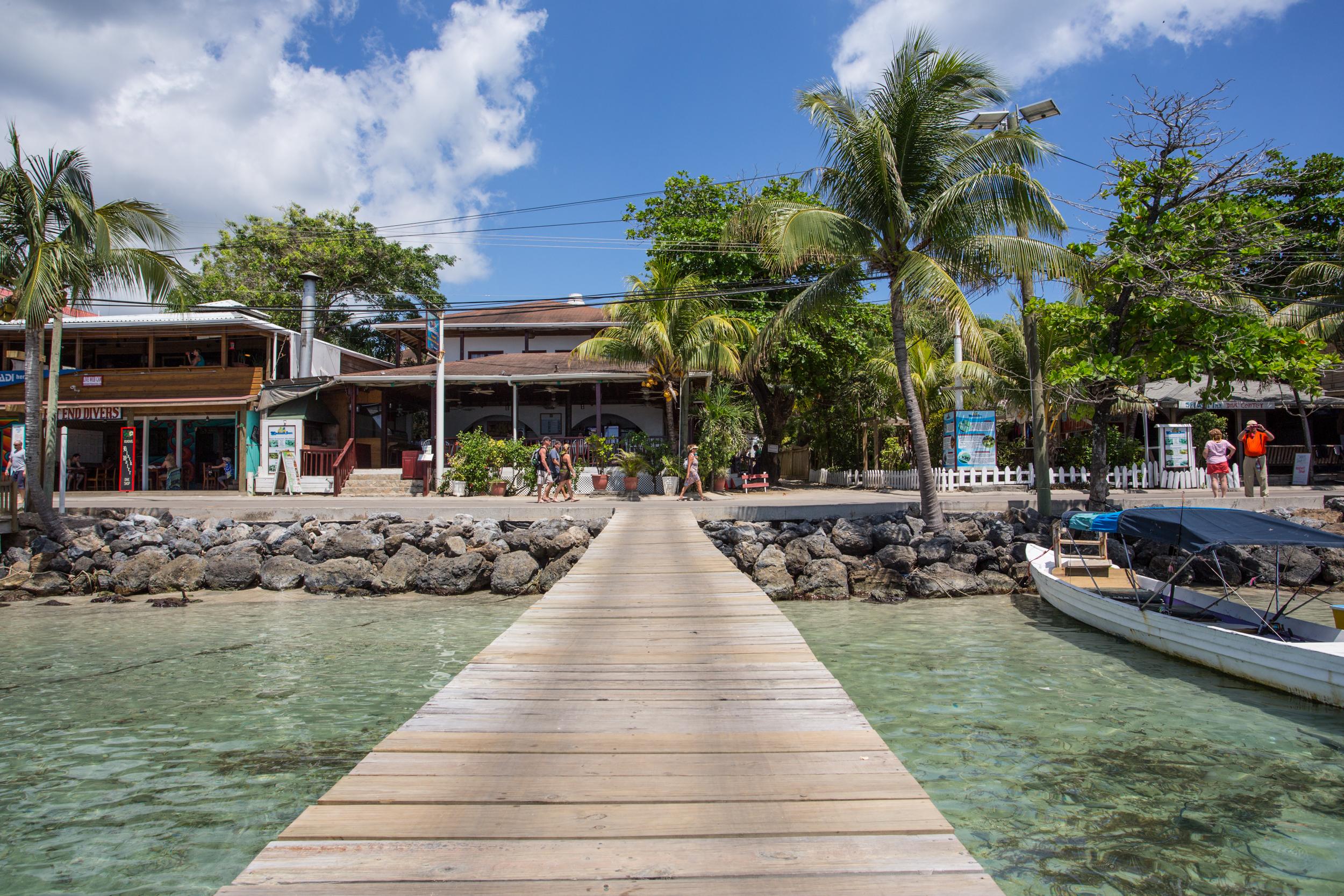 Restaurant Splash Inn Dive Resort & Villas