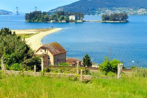 Actividad - Excursión a la isla de San Simón en barco