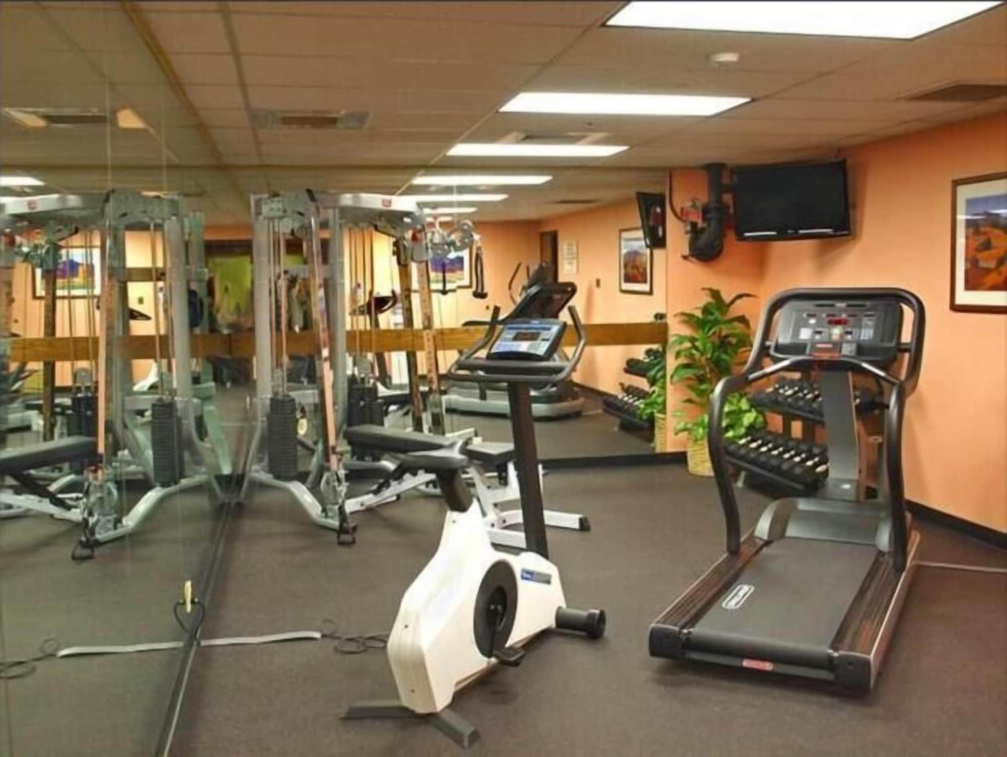 Gimnasio Historic Santa Maria Inn