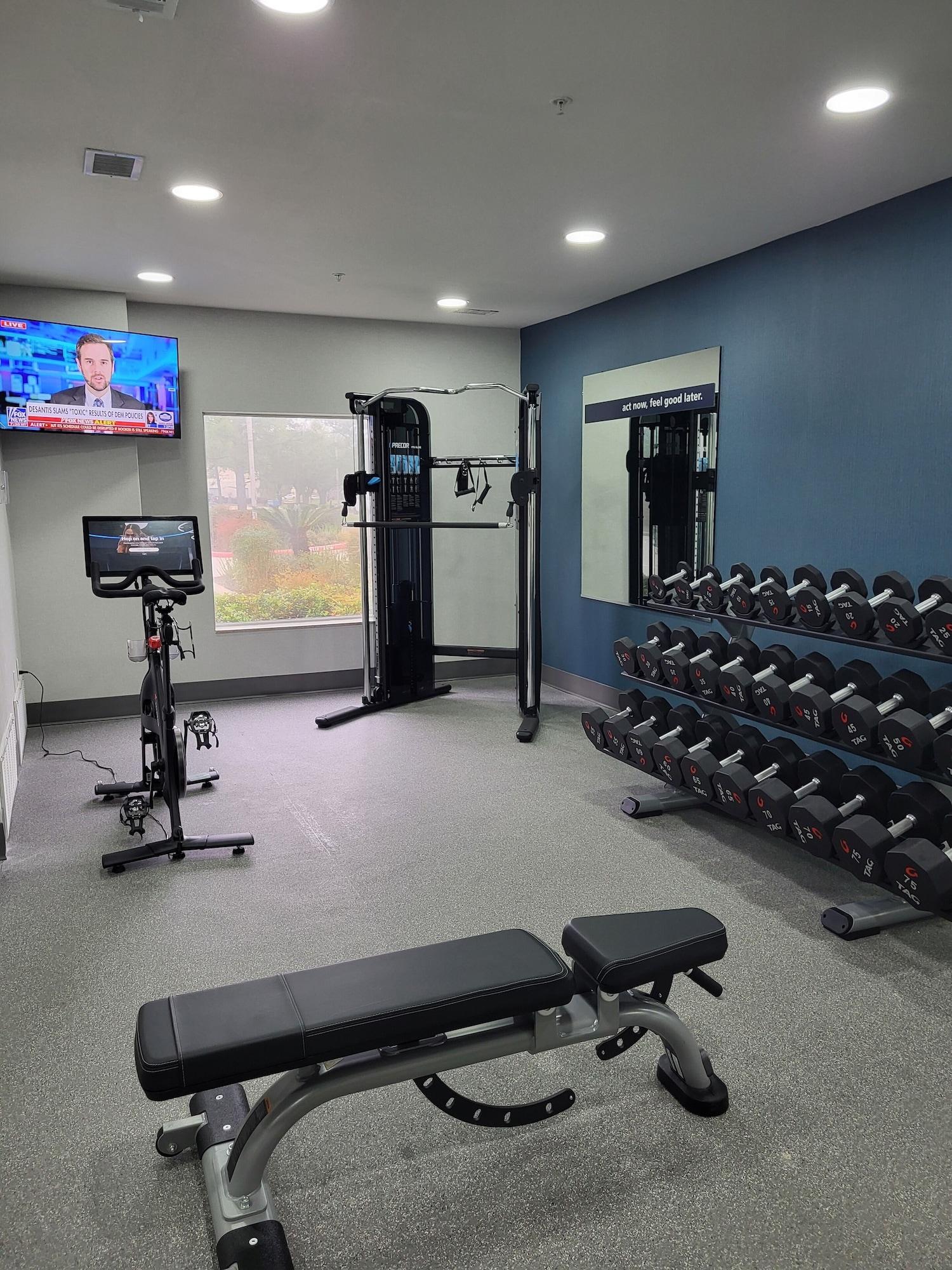 Gimnasio Hampton Inn Houston Deer Park Ship Area
