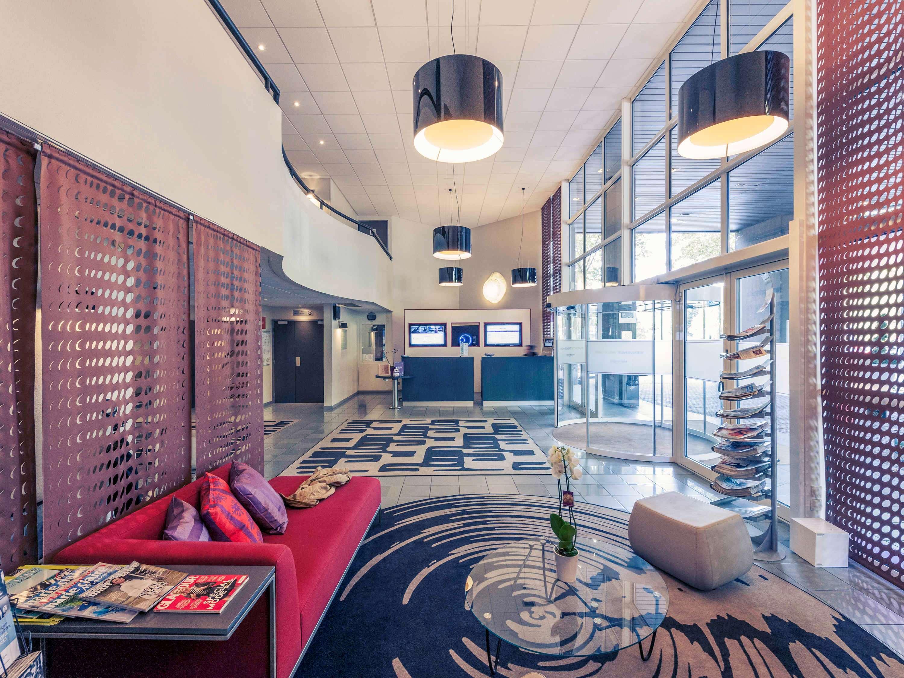 Vista Lobby Mercure Grenoble Centre Porte des Alpes