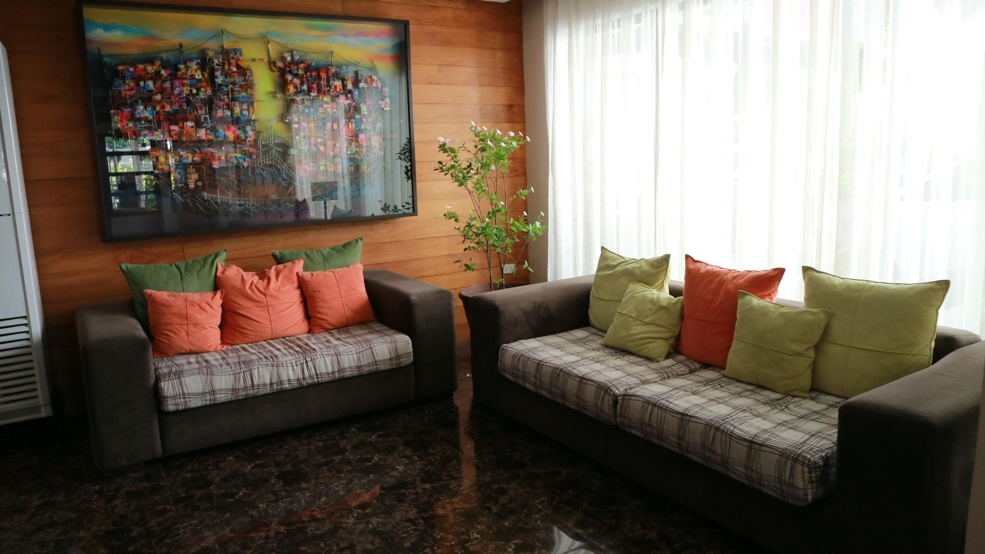 Vista Lobby Rosvenil Hotel