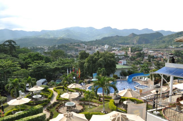 Vista Exterior Villeta Resort Hotel