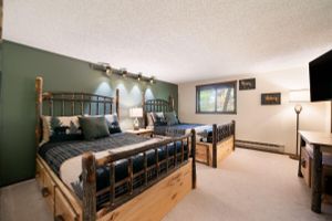 Alquiler Vacacional - Your Four-Season Escape at Camelback Mountain
Townhouse Sleeps 10 comfortably.