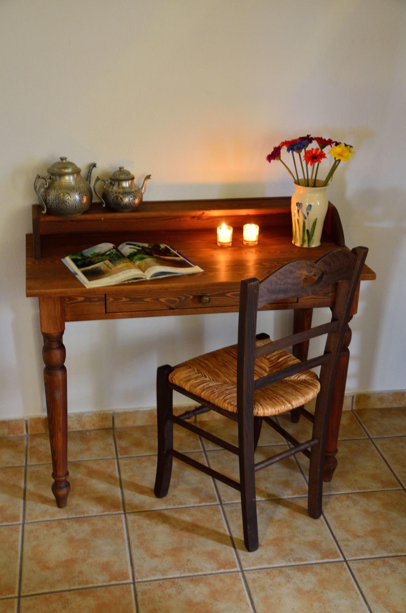 Set de Habitación Esperos Suites & Villas