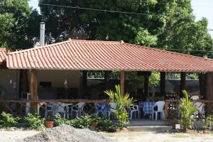 Alojamiento - Hostal Elia Victoria