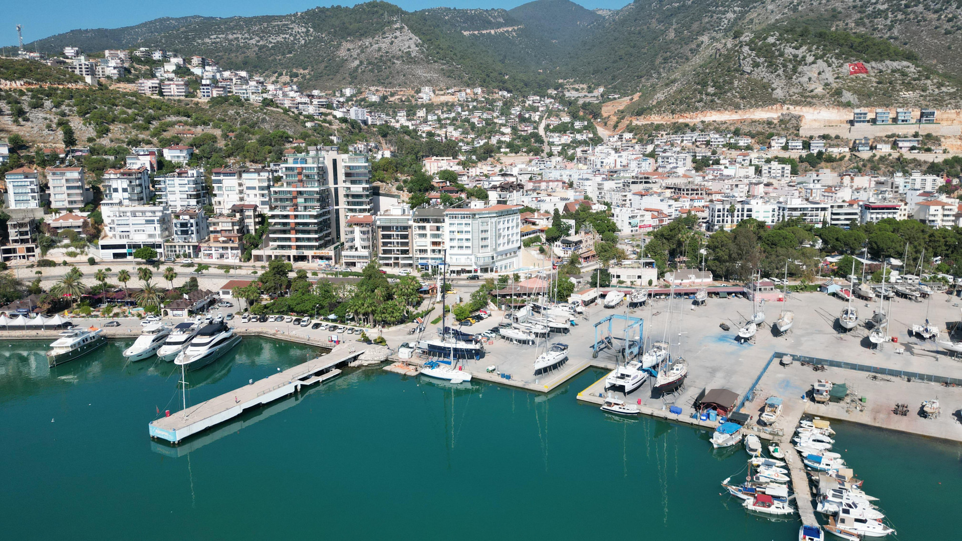 Vista Exterior Finike Marina Hotel