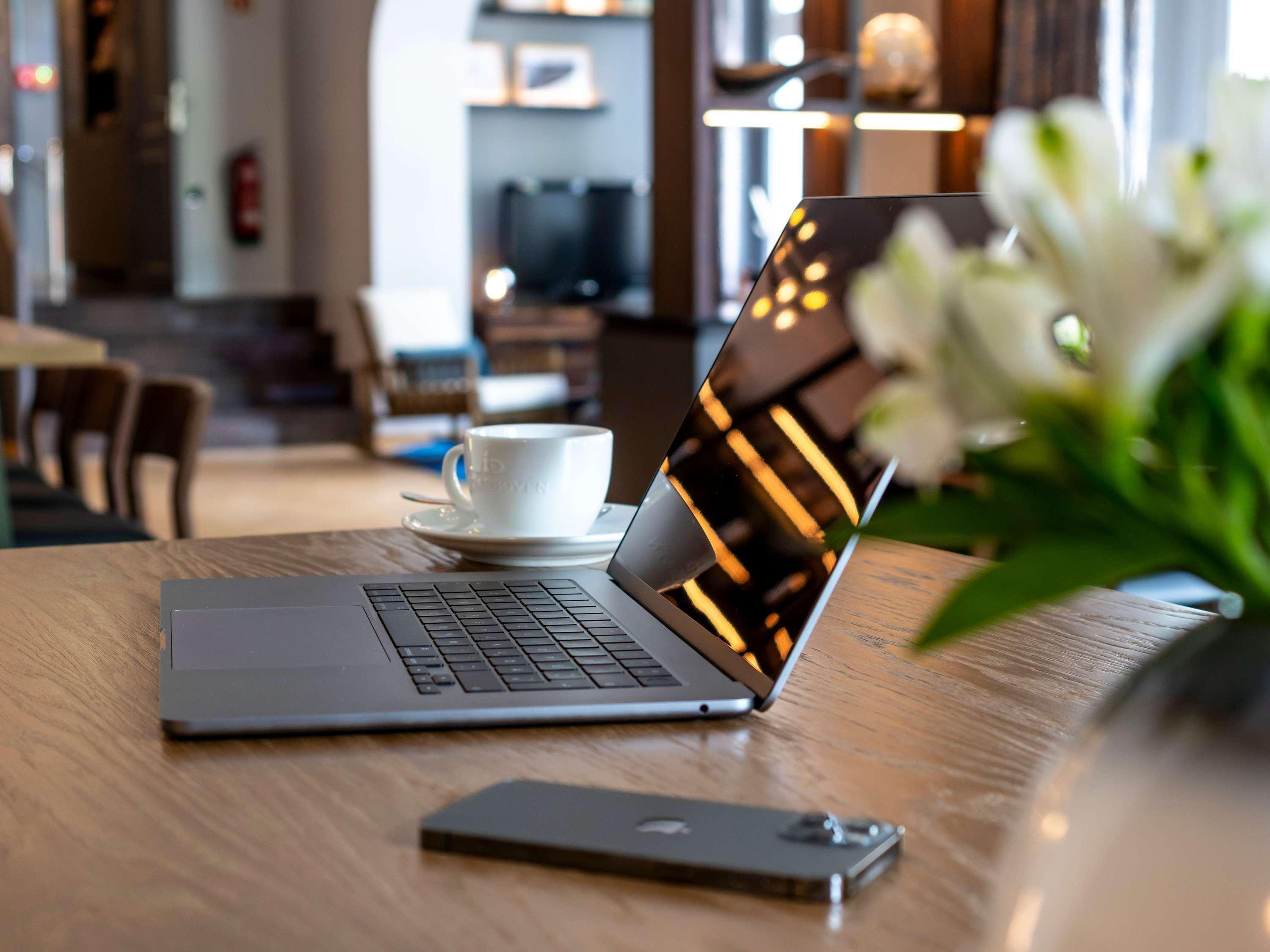 Bar/Salón Mercure Hotel Luebeck City Center