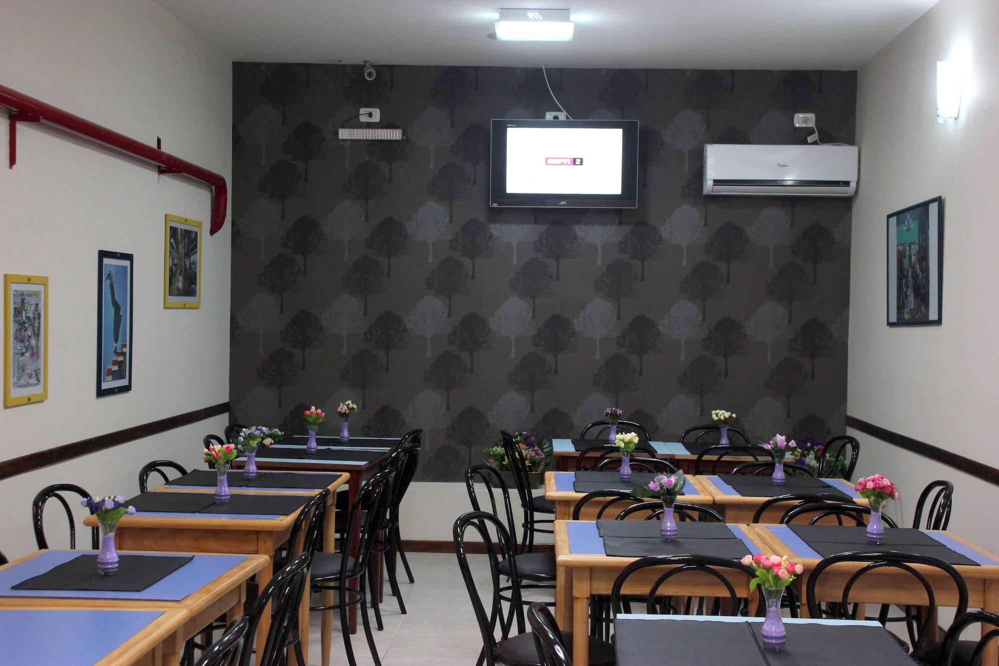 Restaurant Buenos Aires Inn Hotel