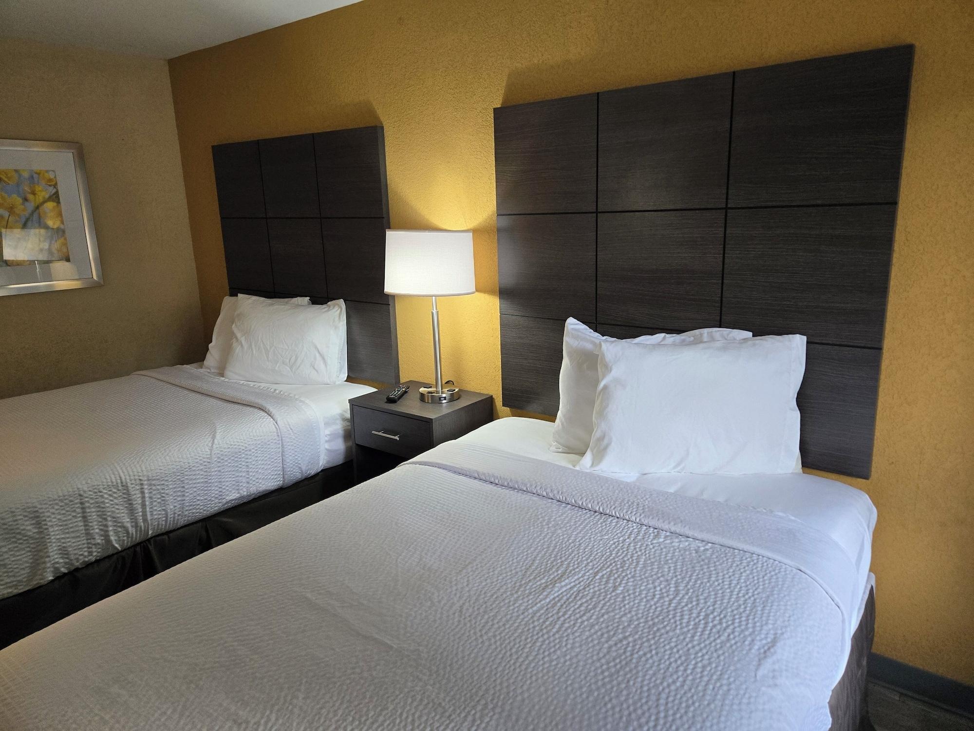 Habitación Days Inn by Wyndham Charlotte Northlake