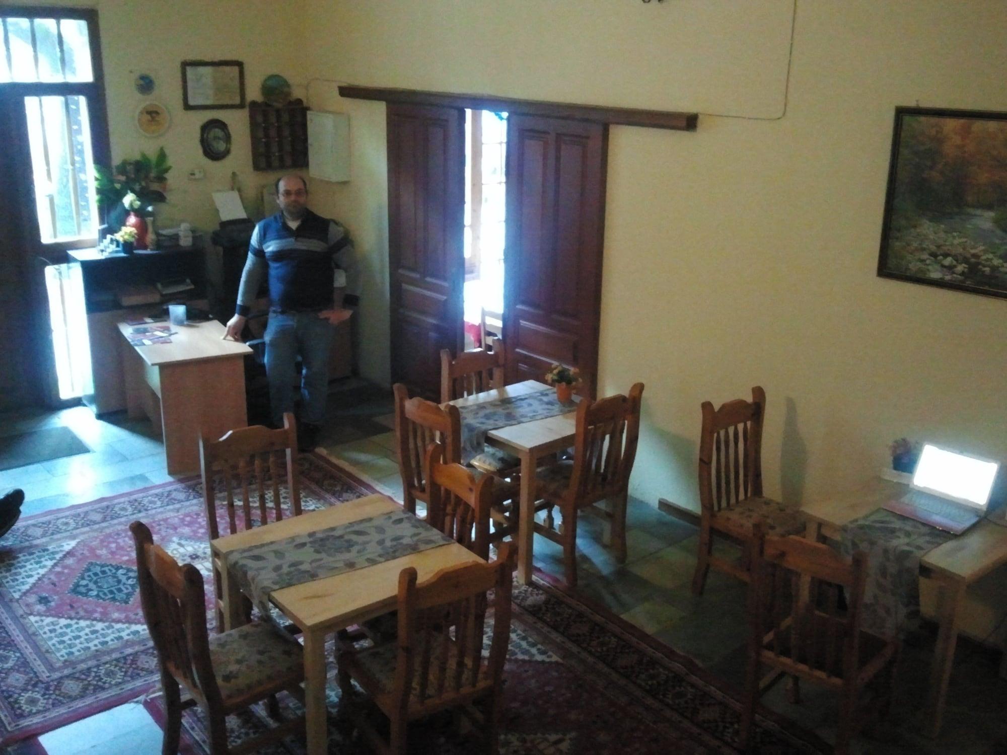 Vista Lobby Hani Zemenou