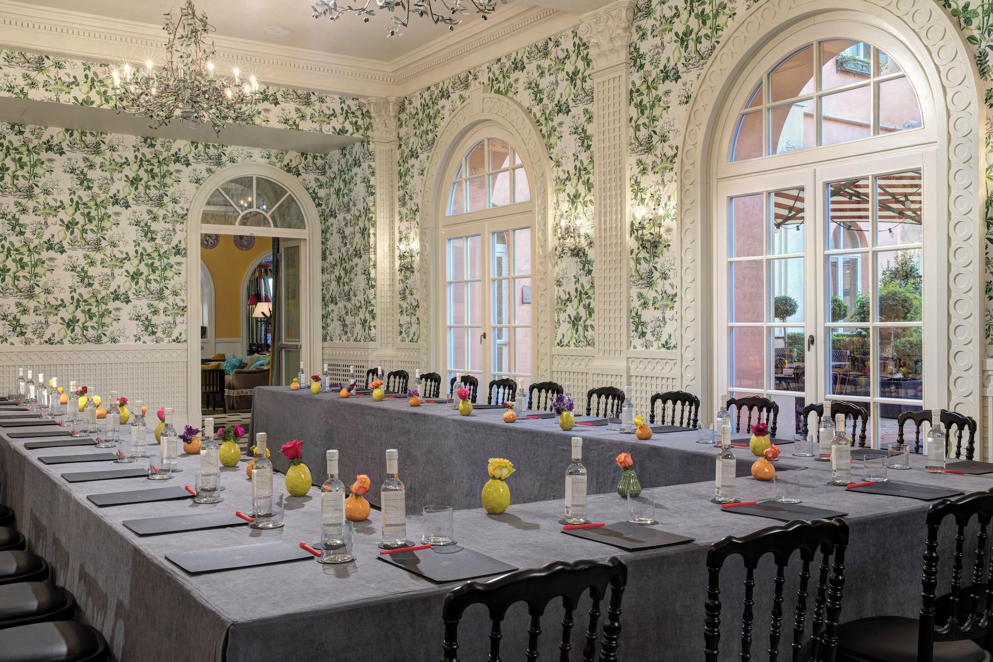 Sala de Reuniones Rocco Forte Hotel de la Ville