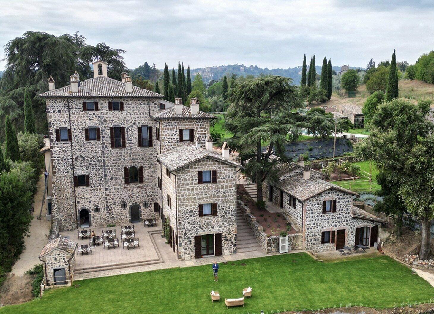 Vista Exterior Pietra Campana