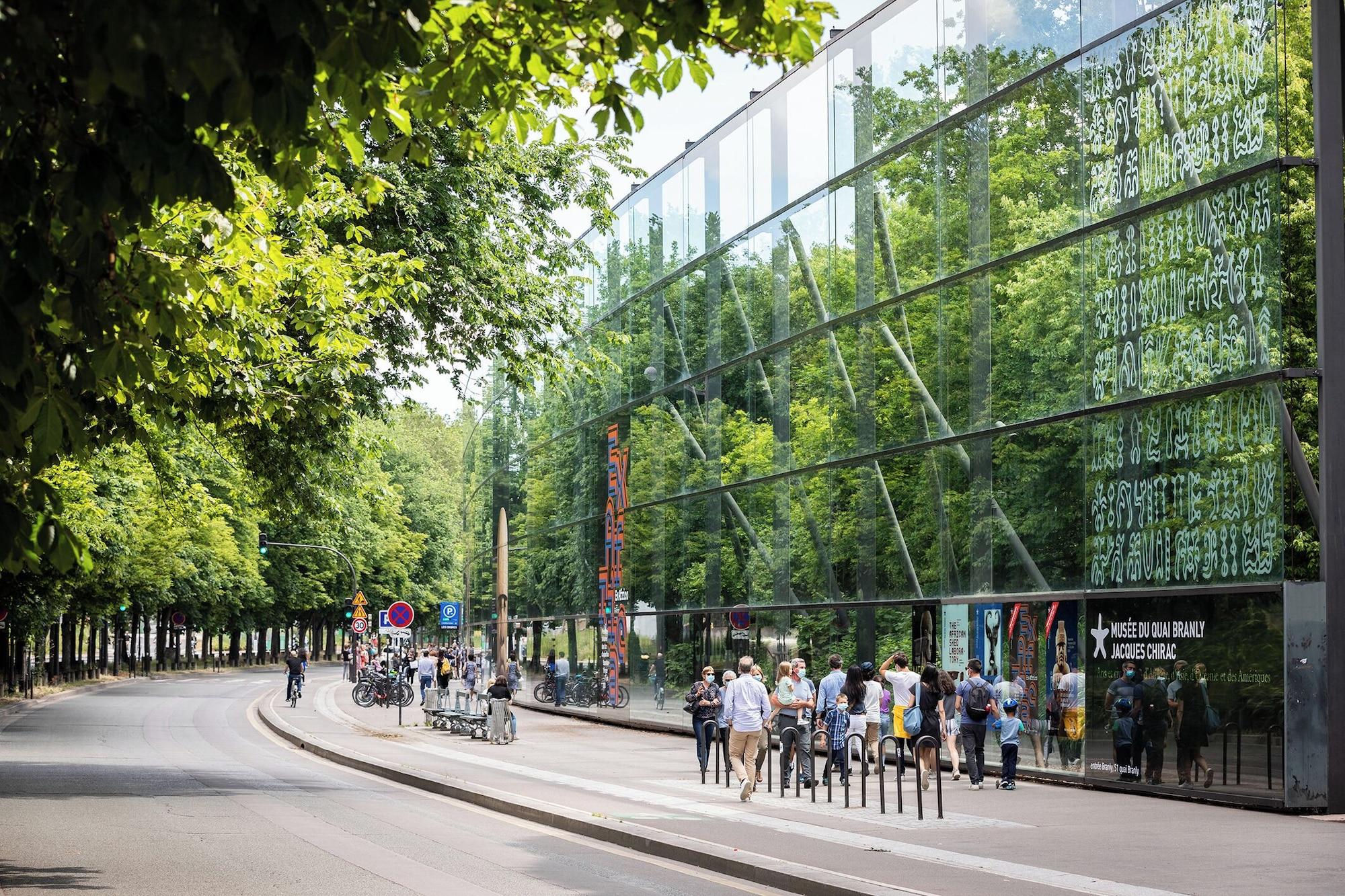 Vista Exterior Pullman Paris Tour Eiffel