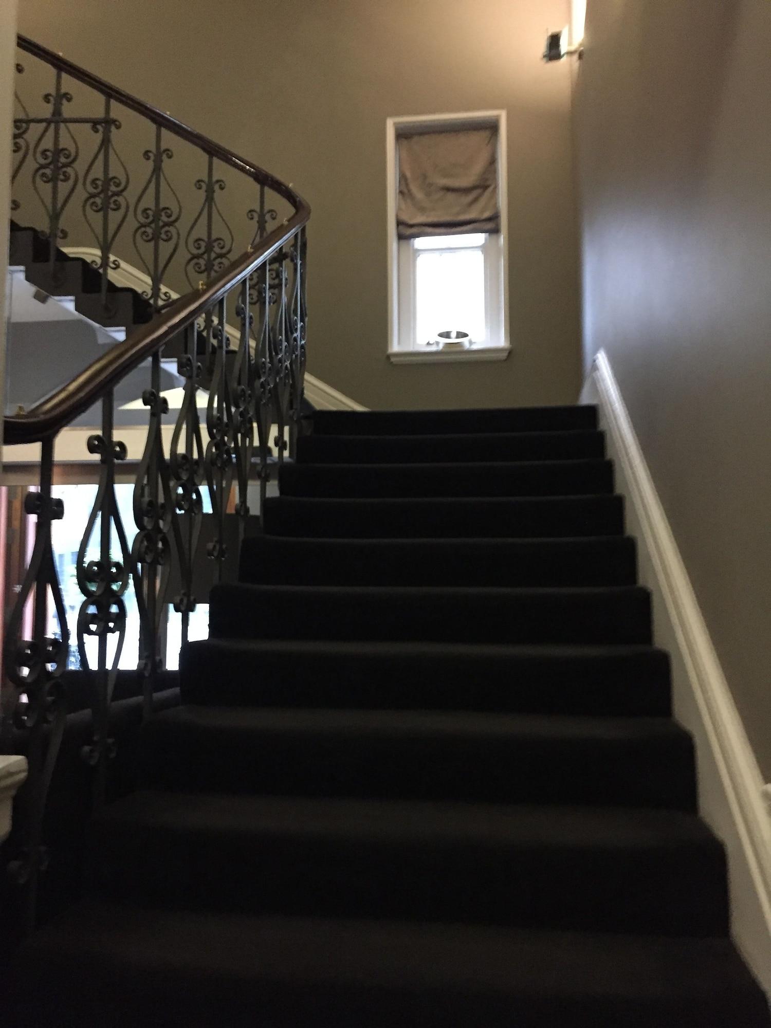 Varios Quebecs Luxury Aparthotel