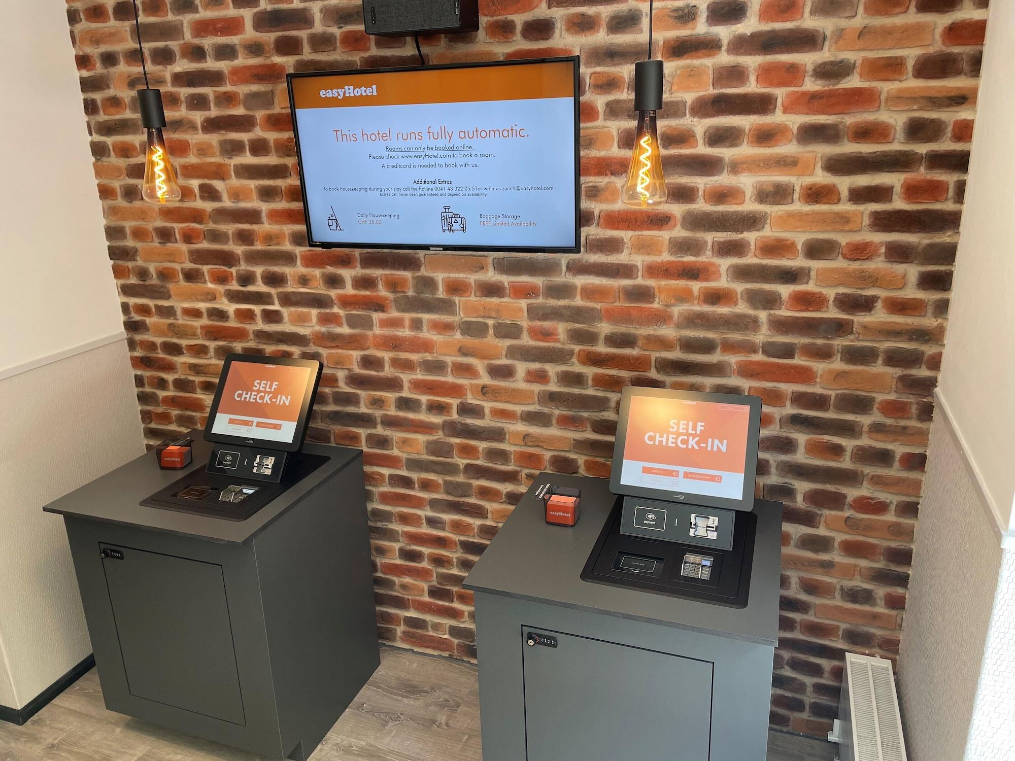 Varios easyHotel Zurich City Main Station