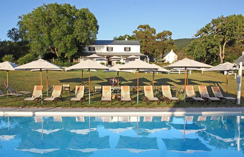 Vista Piscina Belvidere Manor Hotel