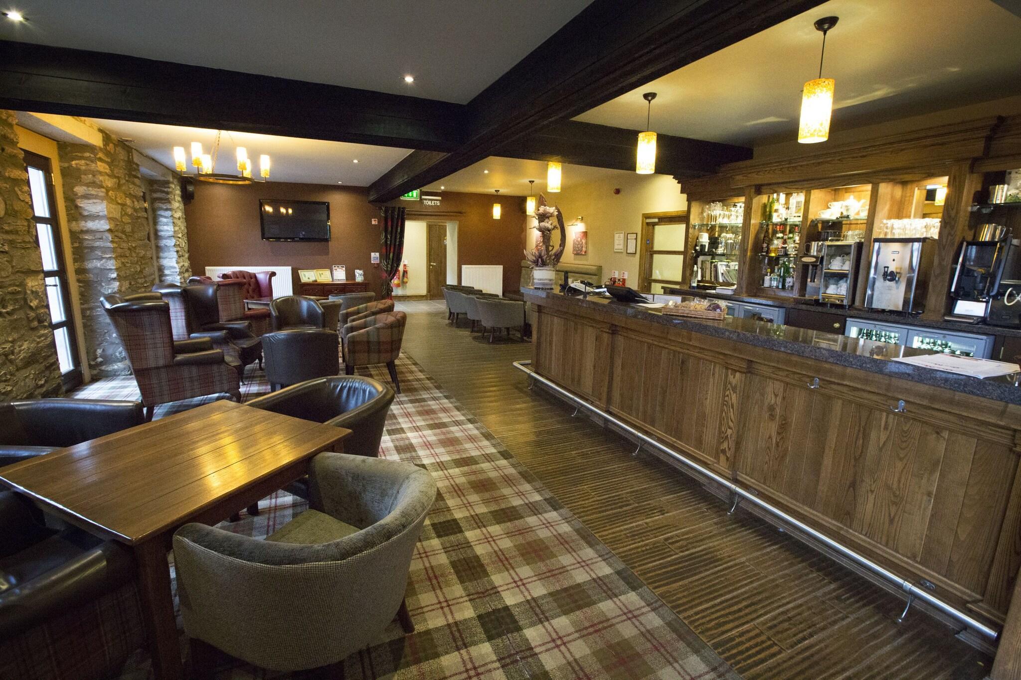 Vista Lobby The Old Mill Inn