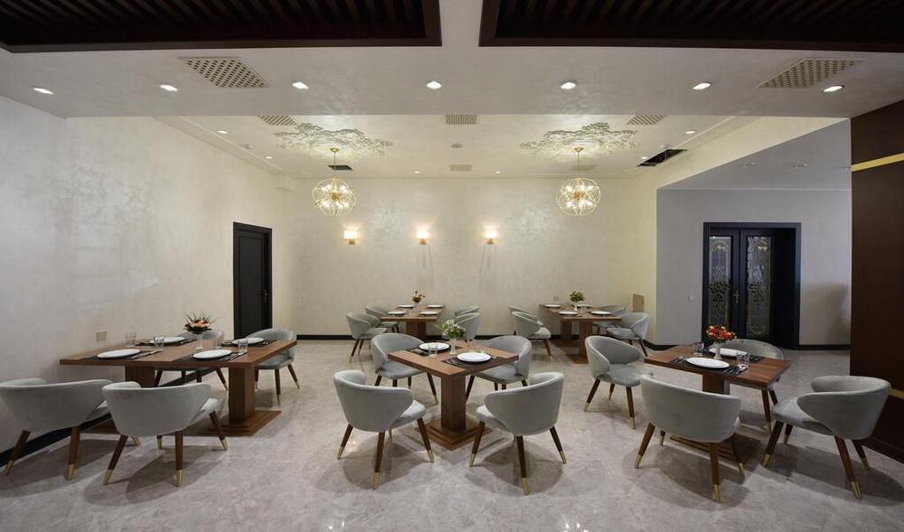 Restaurant Qushbegi Plaza