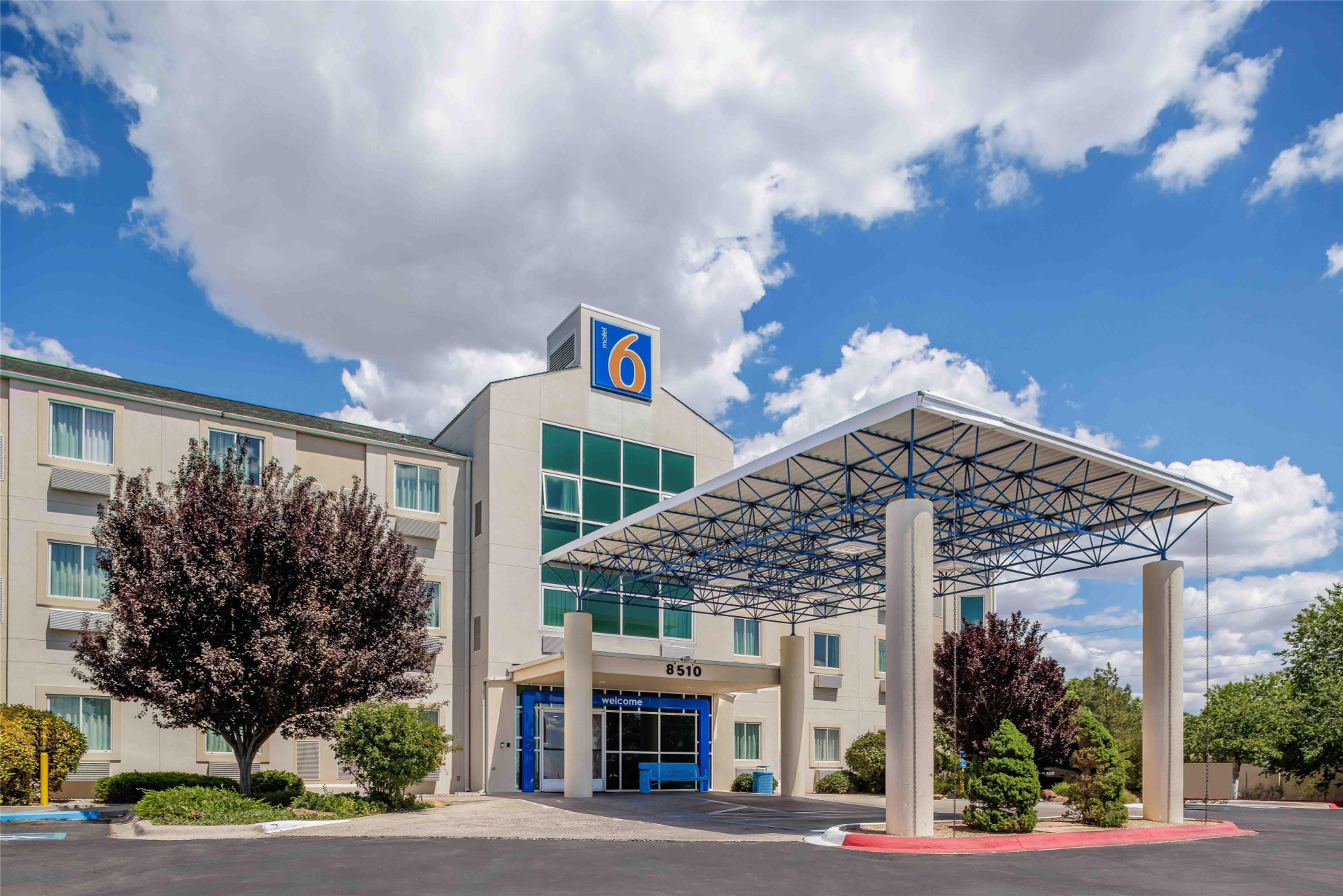 Vista Exterior Motel 6 Albuquerque, NM - North