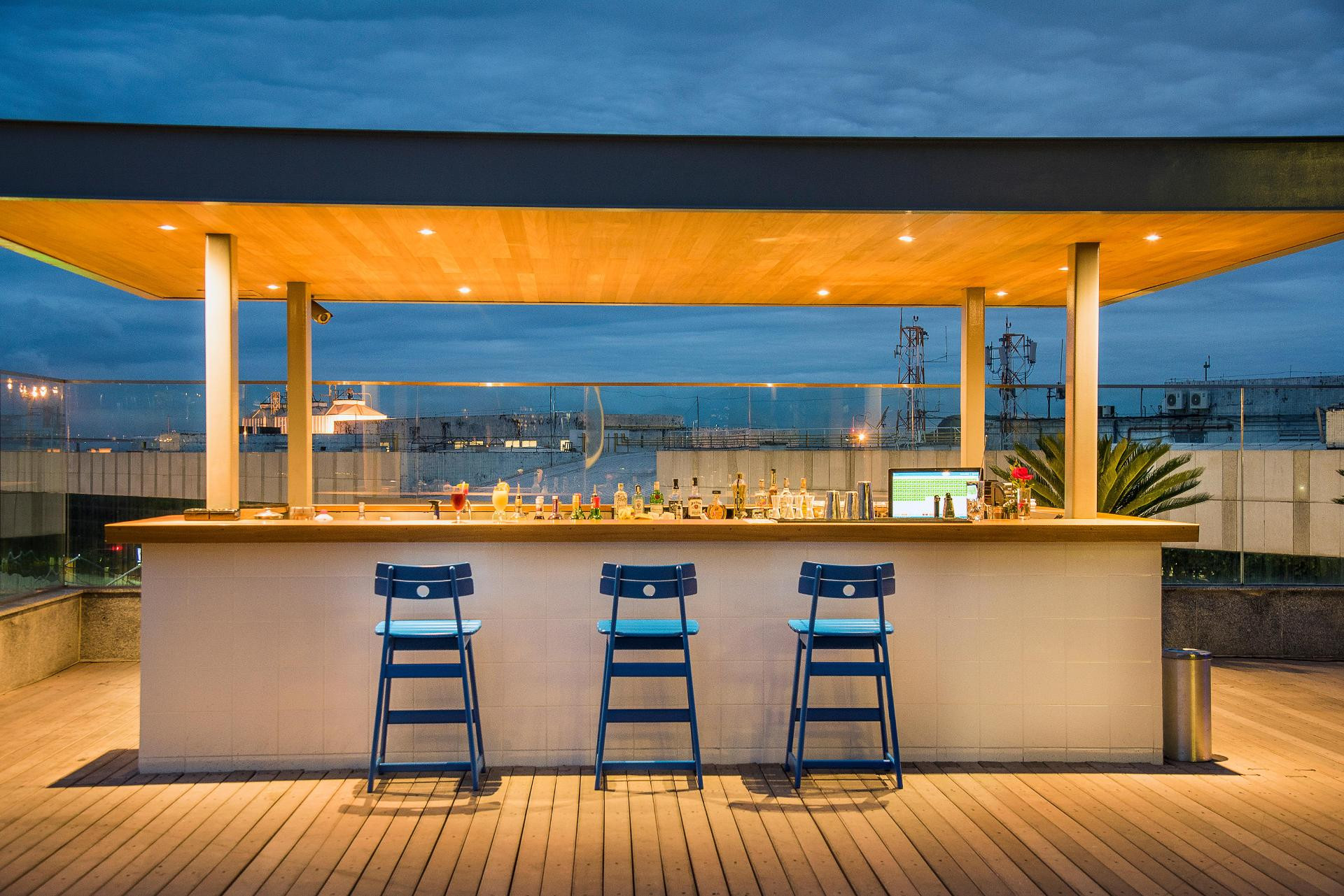 Bar/Salón Prodigy Santos Dumont by Wish