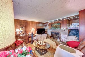 Alquiler Vacacional - Rustic Chic Retreat: 4 Mi to Kennywood!