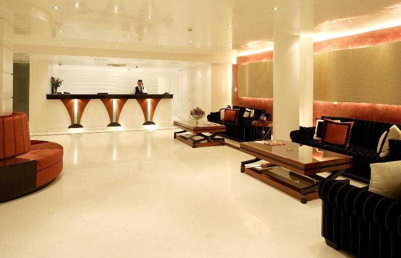 Vista Lobby Piraeus Theoxenia