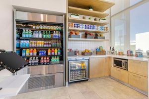 Alojamiento - Cambria Hotel Burbank Airport
