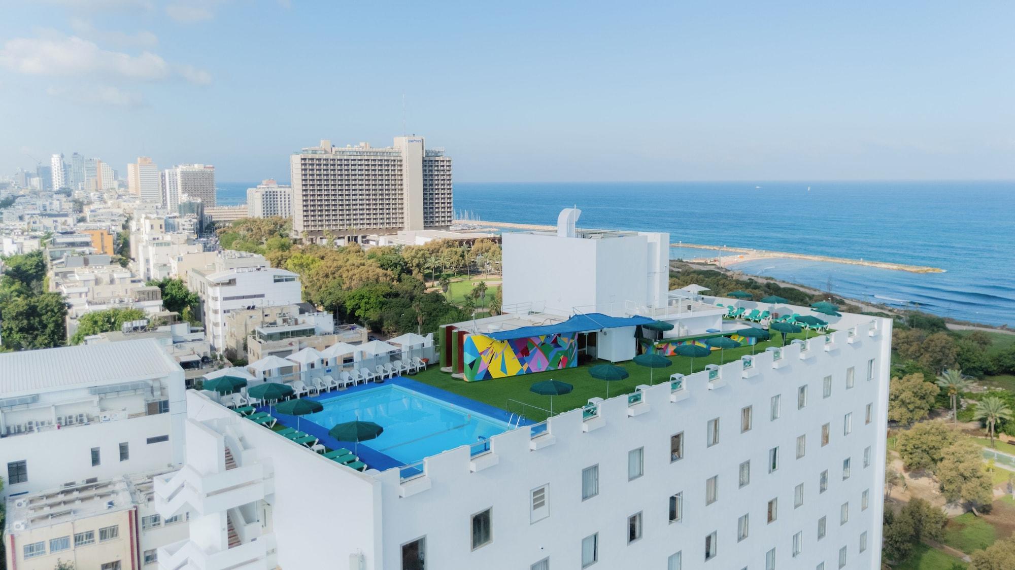 Vista Exterior Grand Beach Hotel