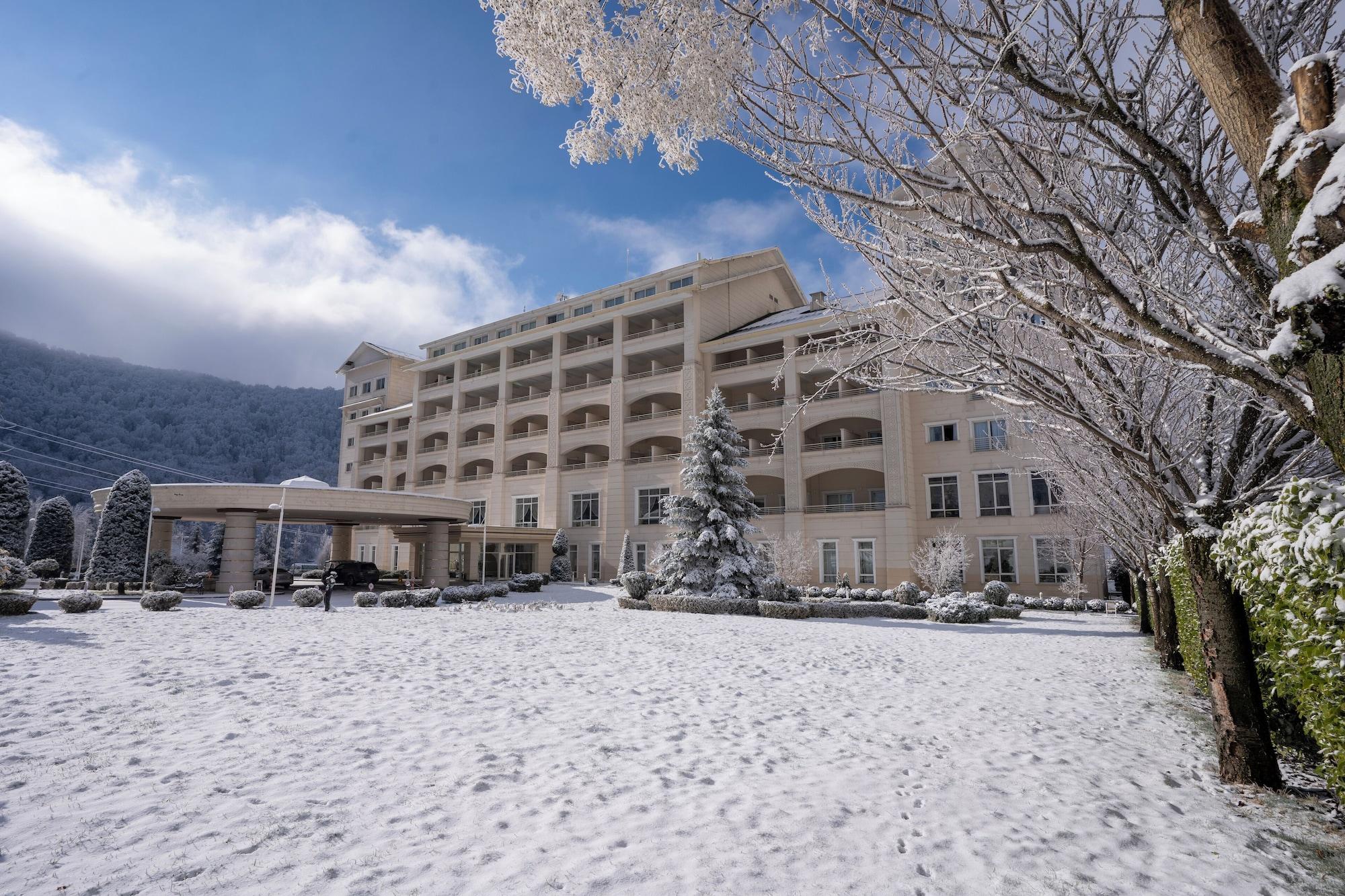 Vista Exterior Qafqaz Riverside Resort Hotel