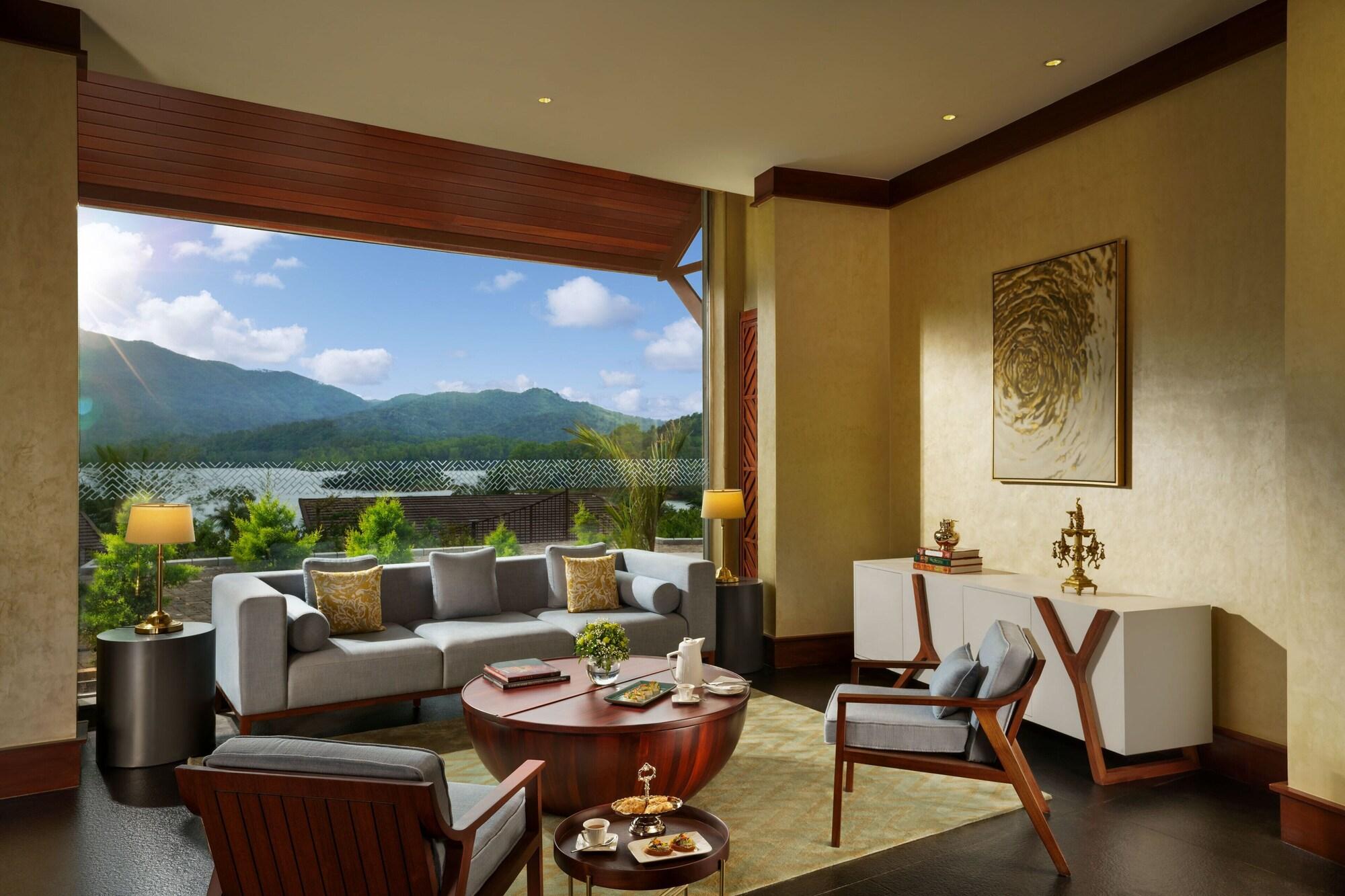 Vista Lobby Taj Wayanad Resort & Spa, Kerala
