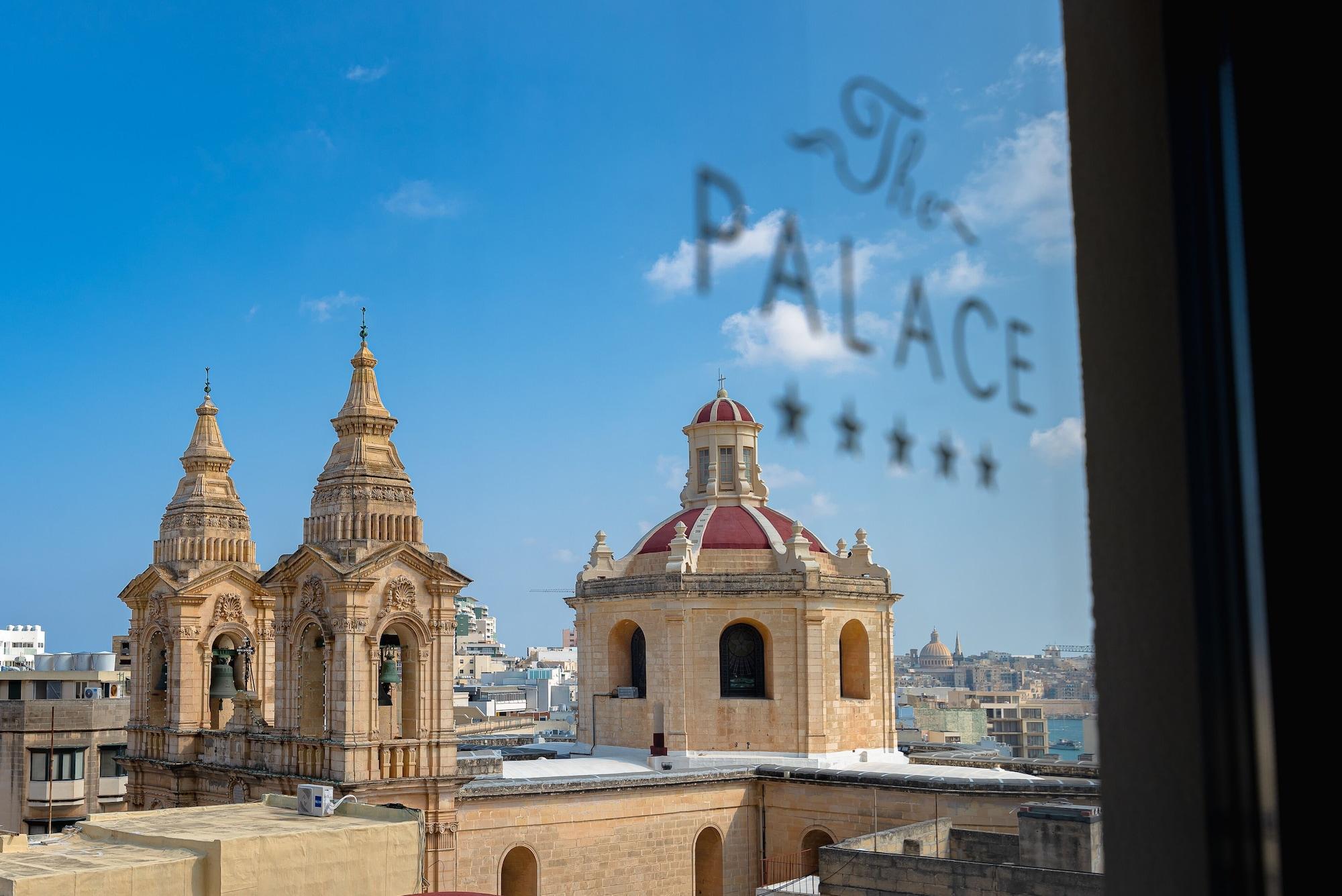 Habitación AX The Palace