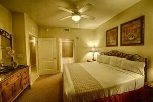 Alquiler Temporario - Disney Amazing Lake Bryan View 1 Bedroom Condo by RedAwning