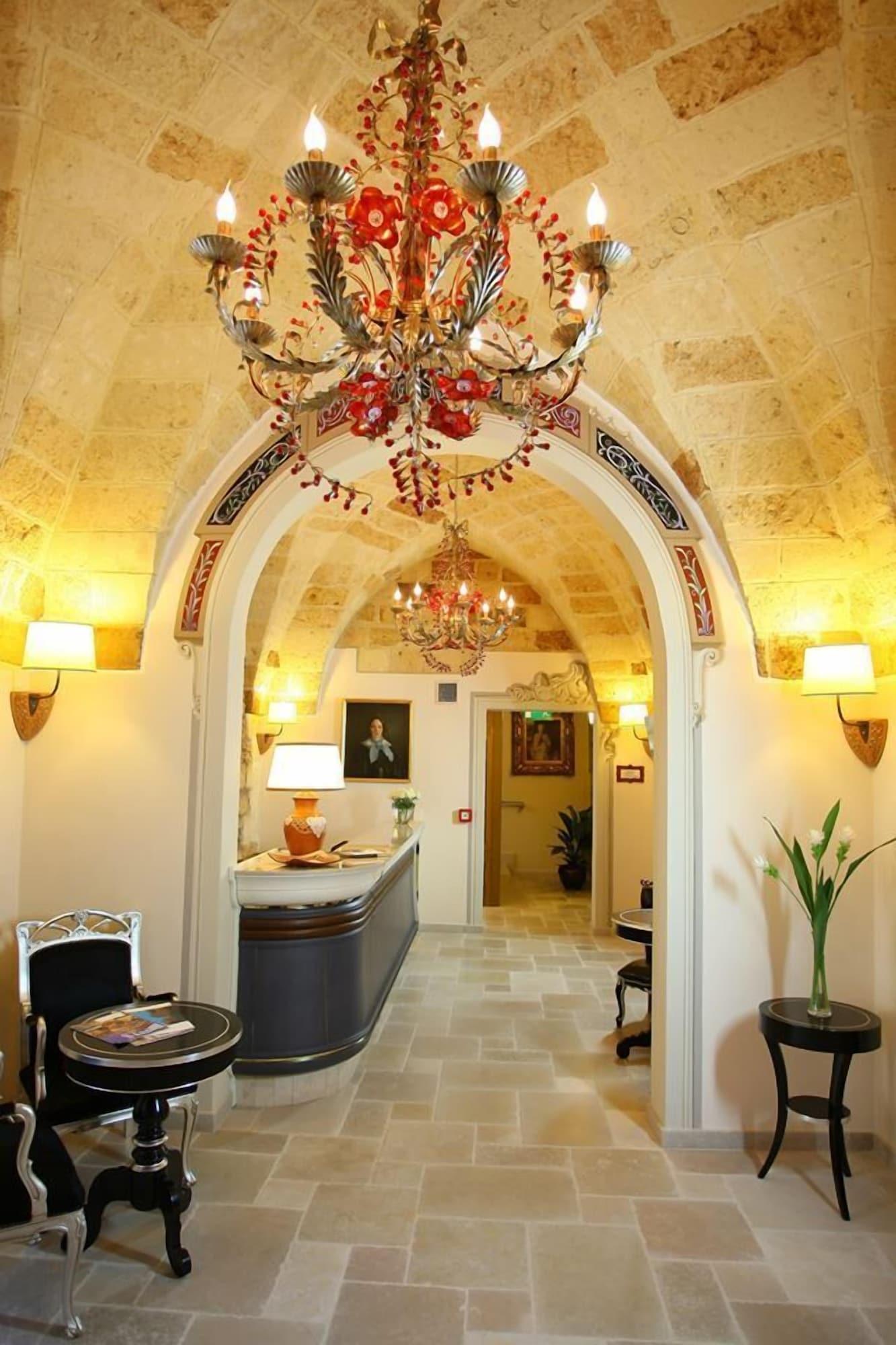 Vista Lobby Kelina Charme Hotel by Cantine Due Palme