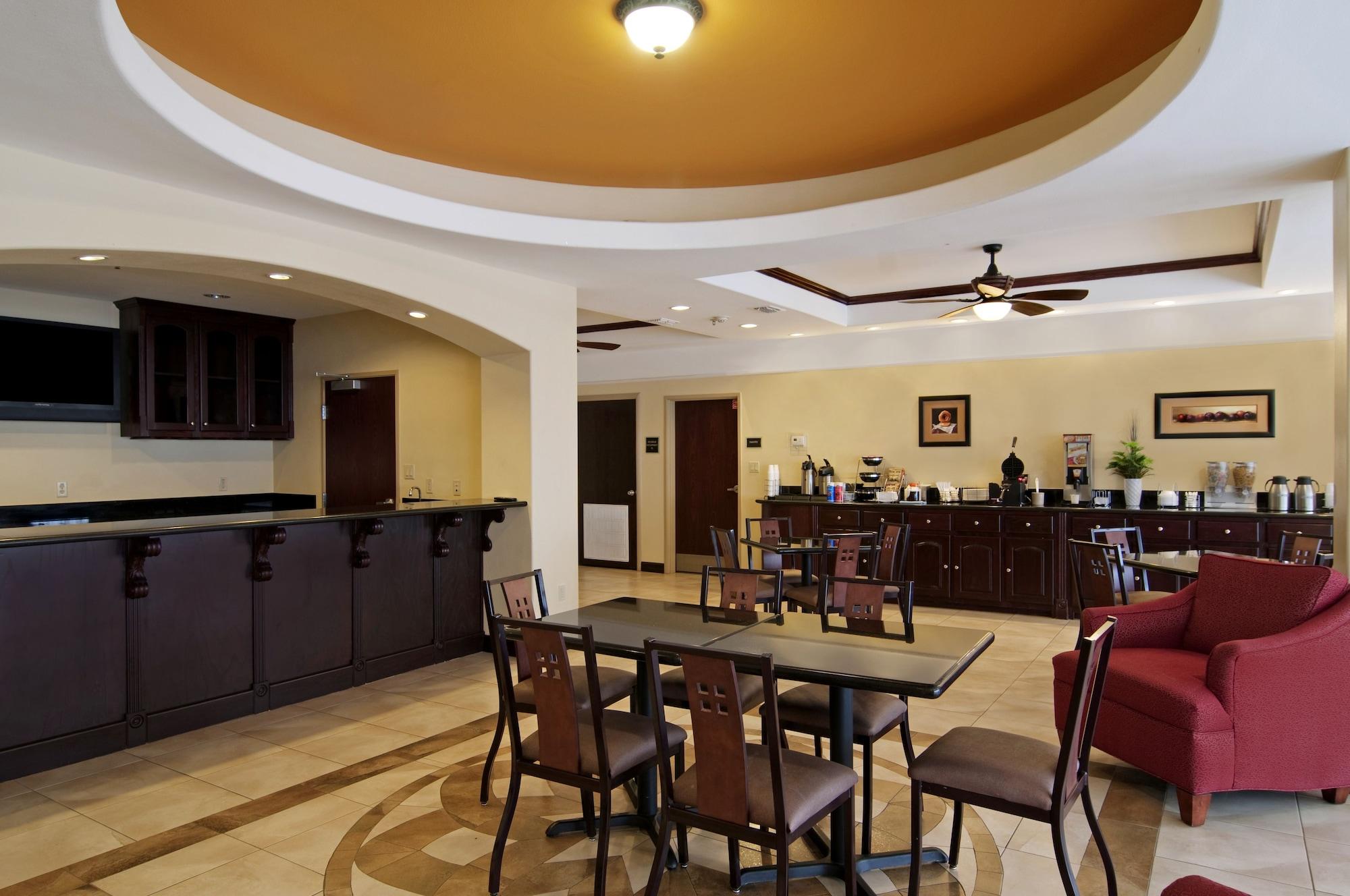 Restaurant Super 8 by Wyndham Hidalgo/McAllen Area