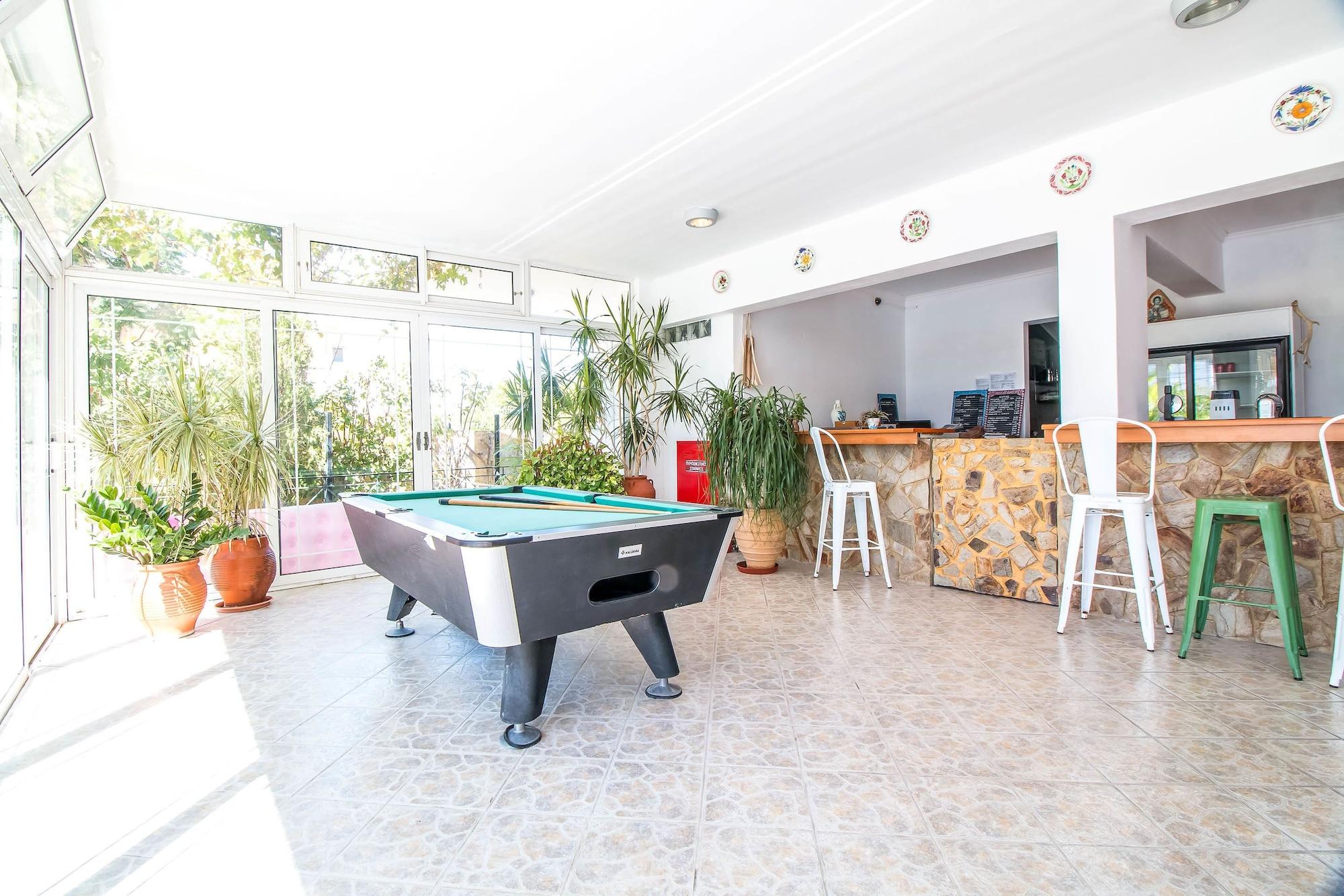 Instalaciones Recreativas Kiras Studios