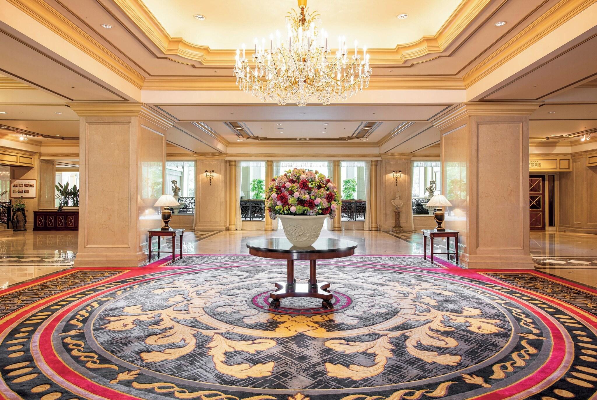 Vista Lobby RIHGA Royal Hotel Tokyo
