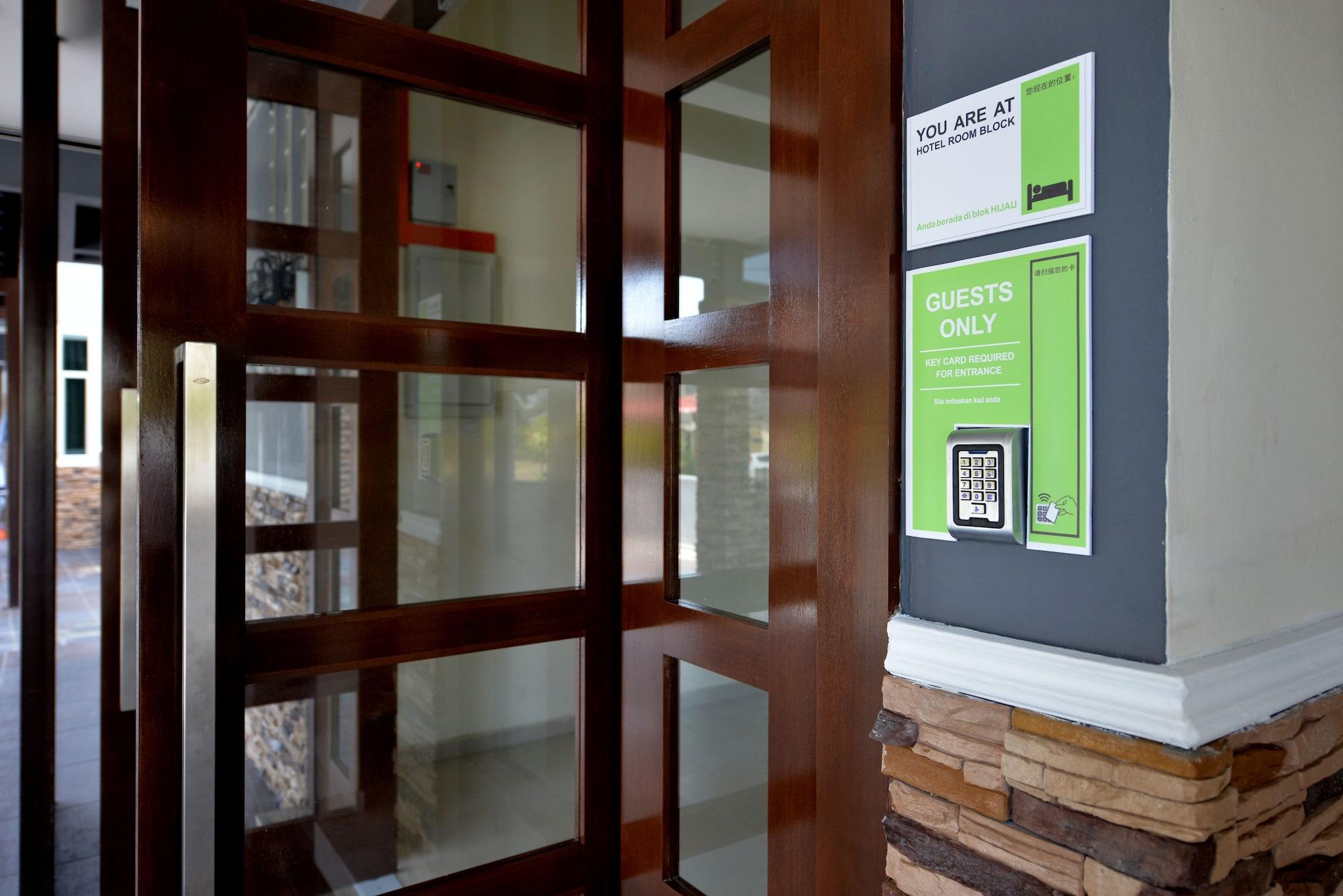 Vista Lobby Palm City Villa