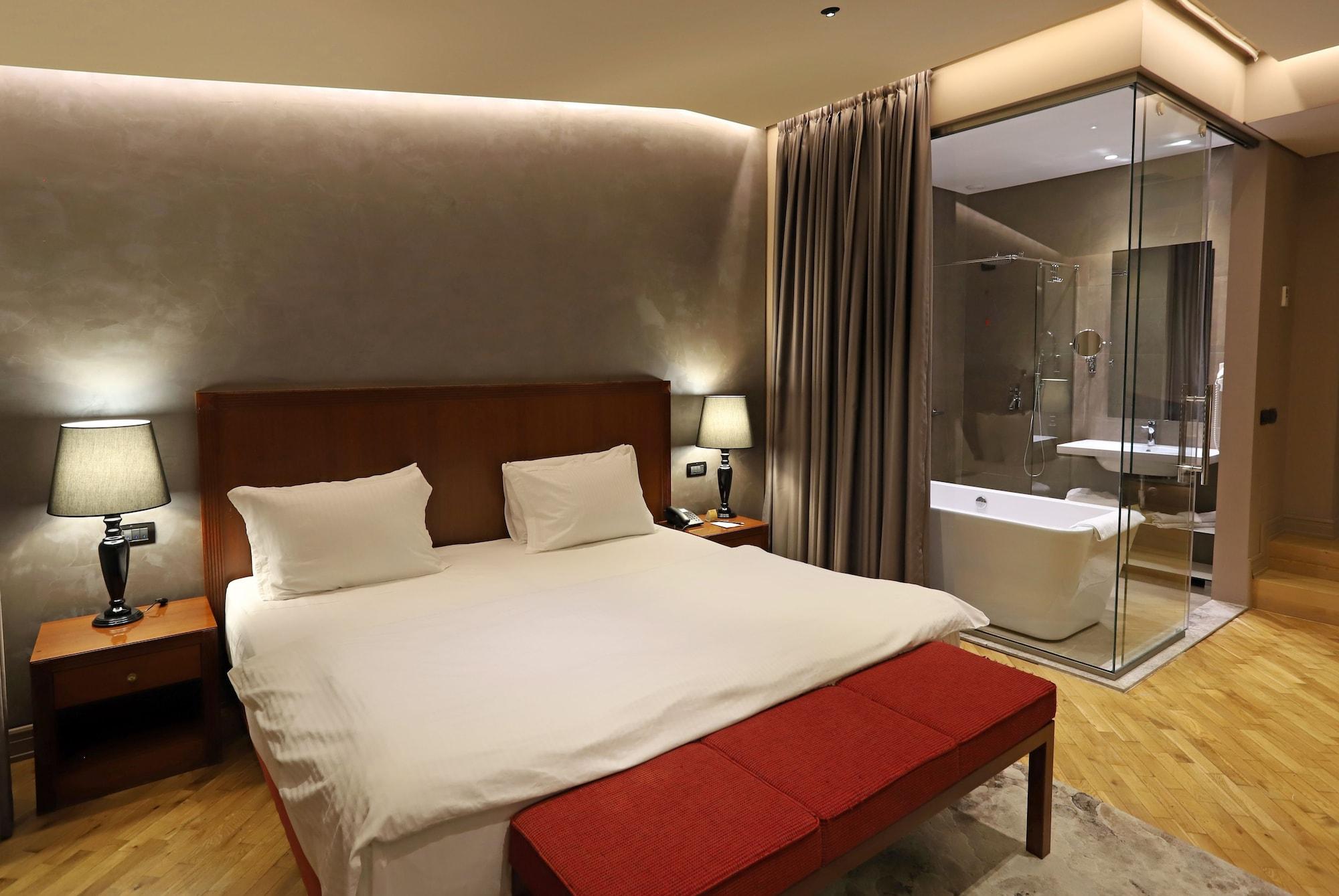 Quarto Mondial Hotel