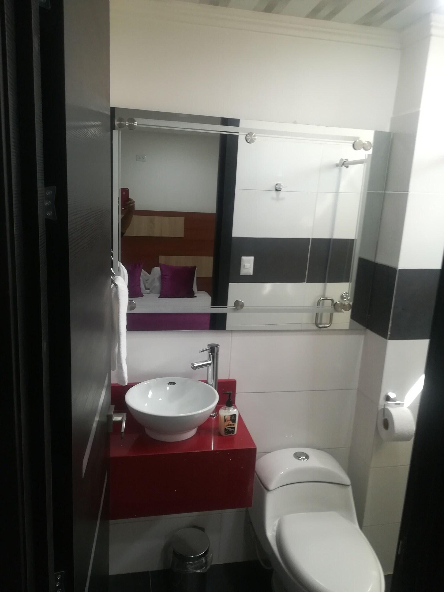 Equipamiento de Habitación Hotel Corona Real Tuluá