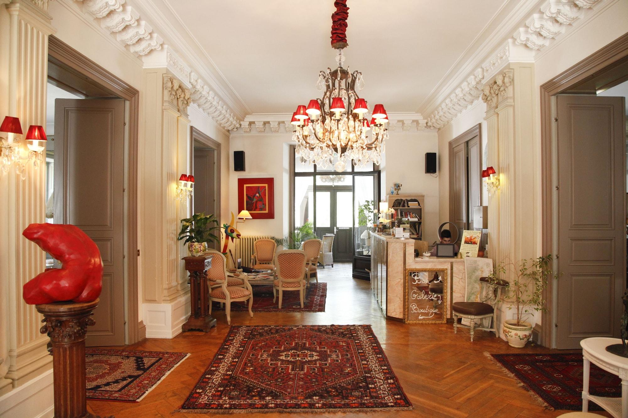 Vista Lobby Domaine de Beaupré, The Originals Relais