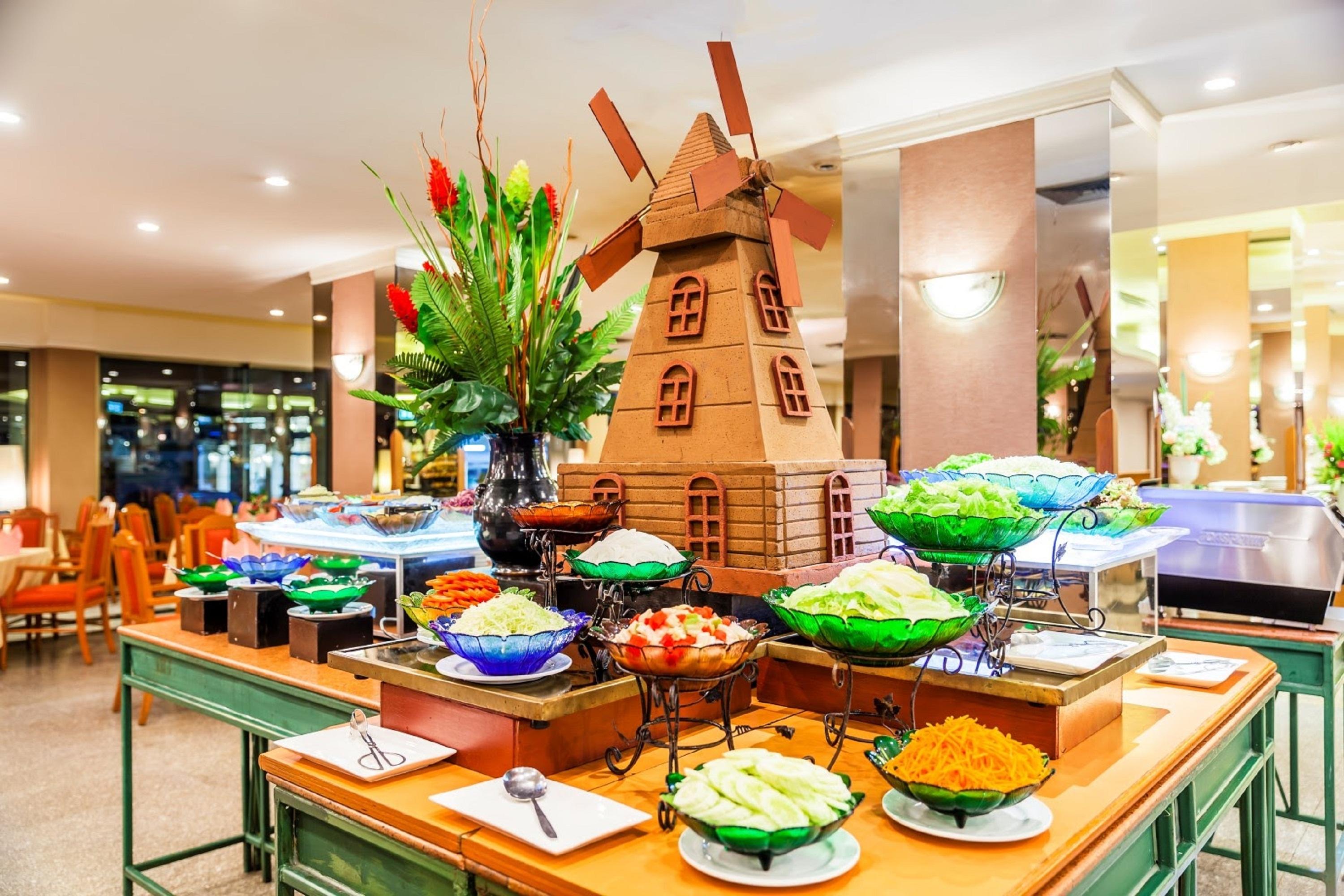 Restaurant Bangkok Palace Hotel
