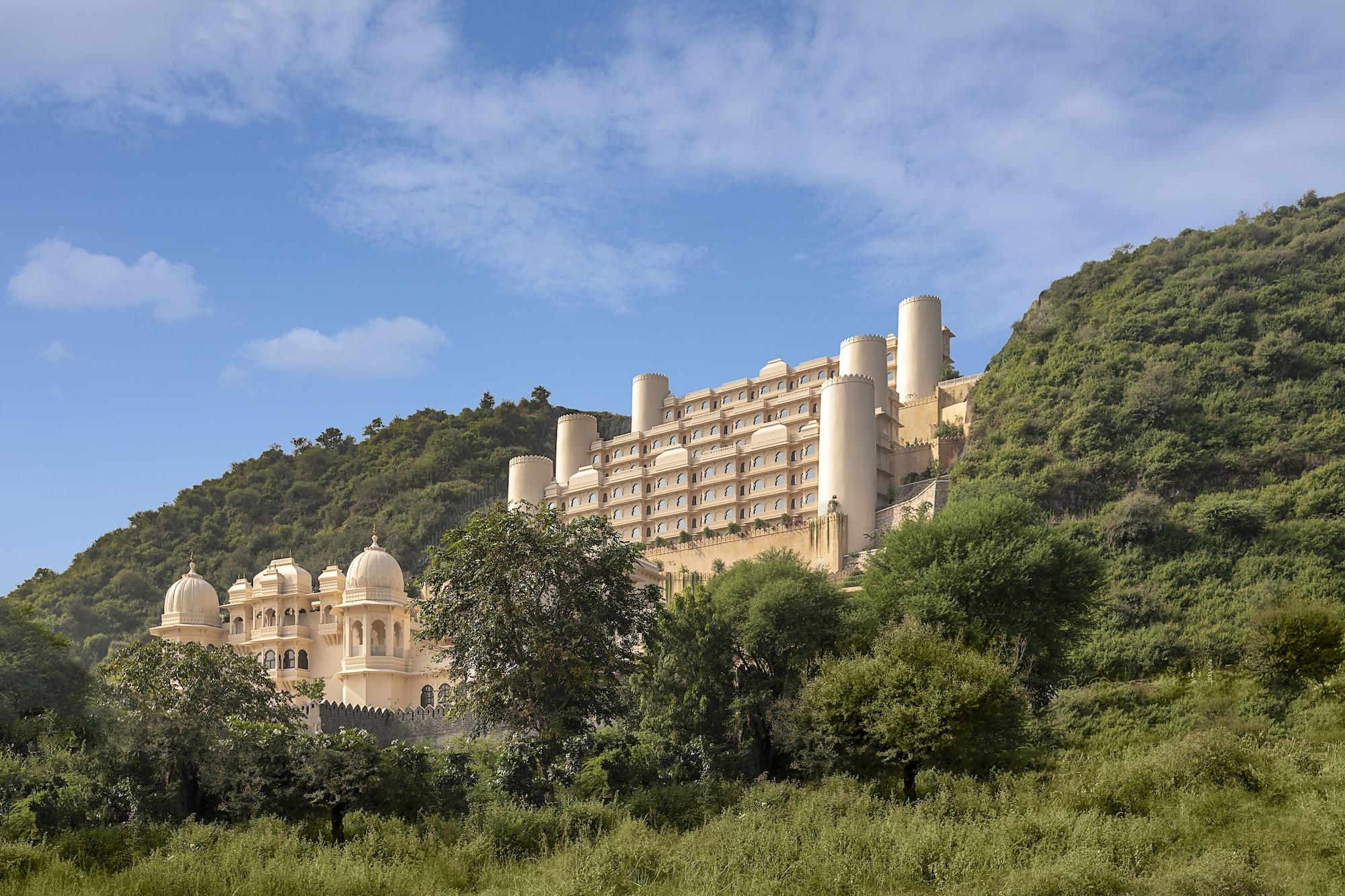 Vista Exterior Aurika, Udaipur - Luxury by Lemon Tree Hotels